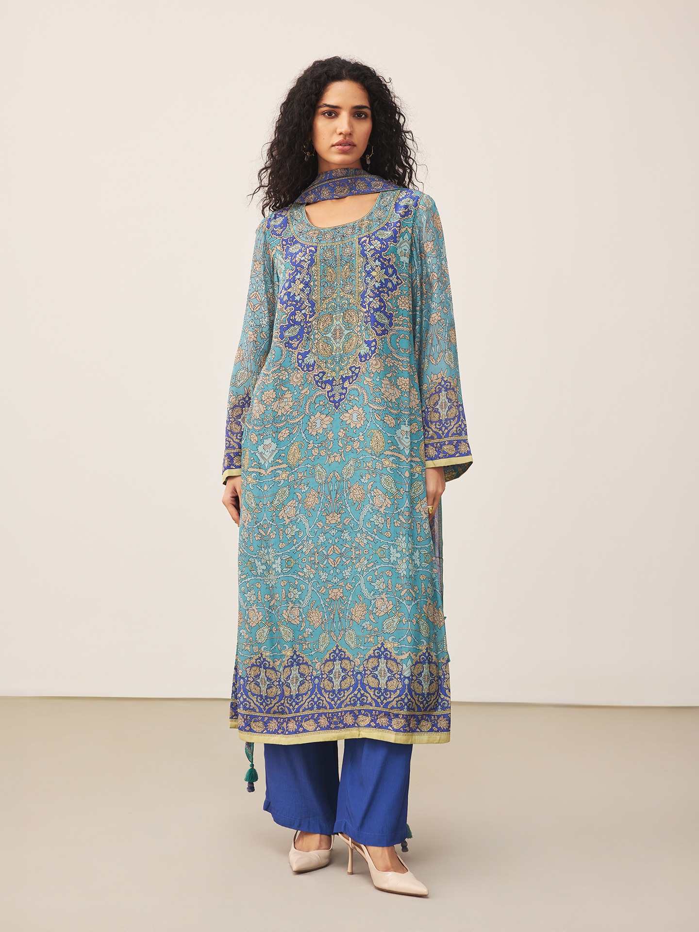 Blue Sonmarg Suit Set