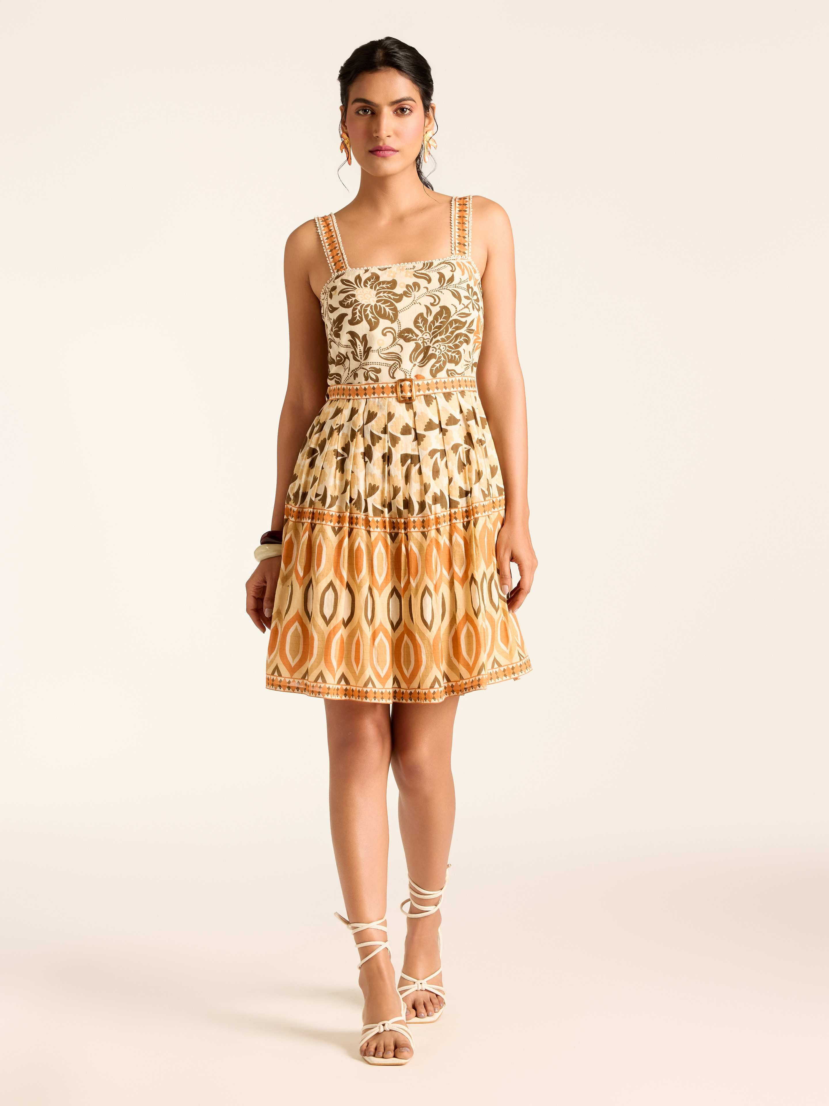 Ecru Anemonne Short Dress