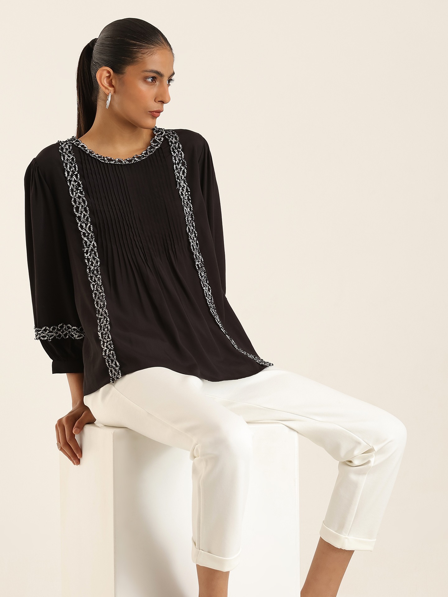 Black Frankie Short Top