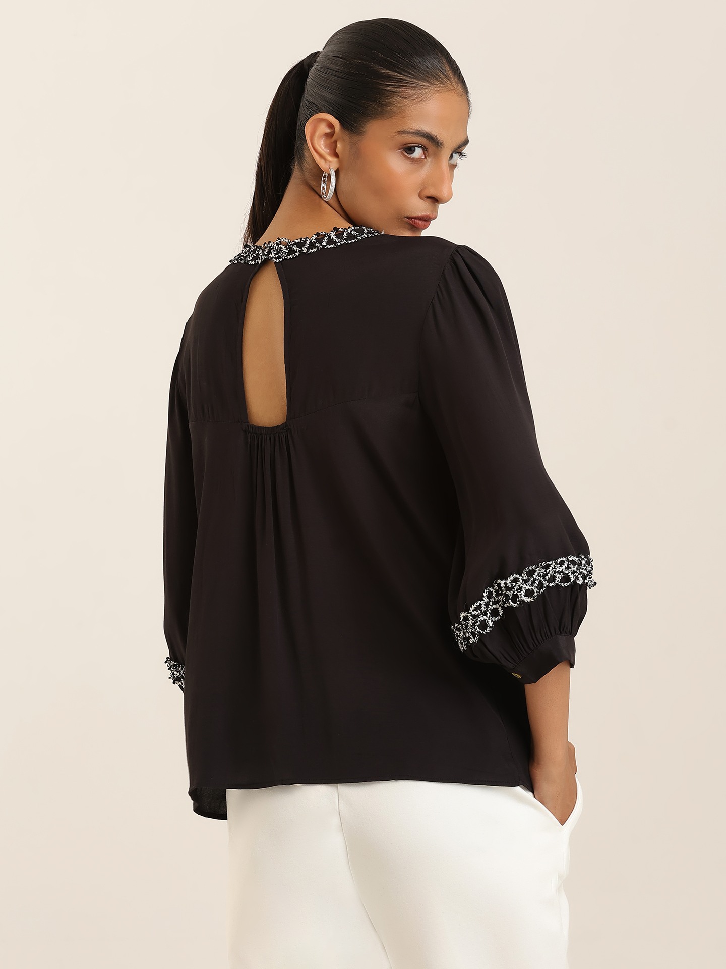 Black Frankie Short Top