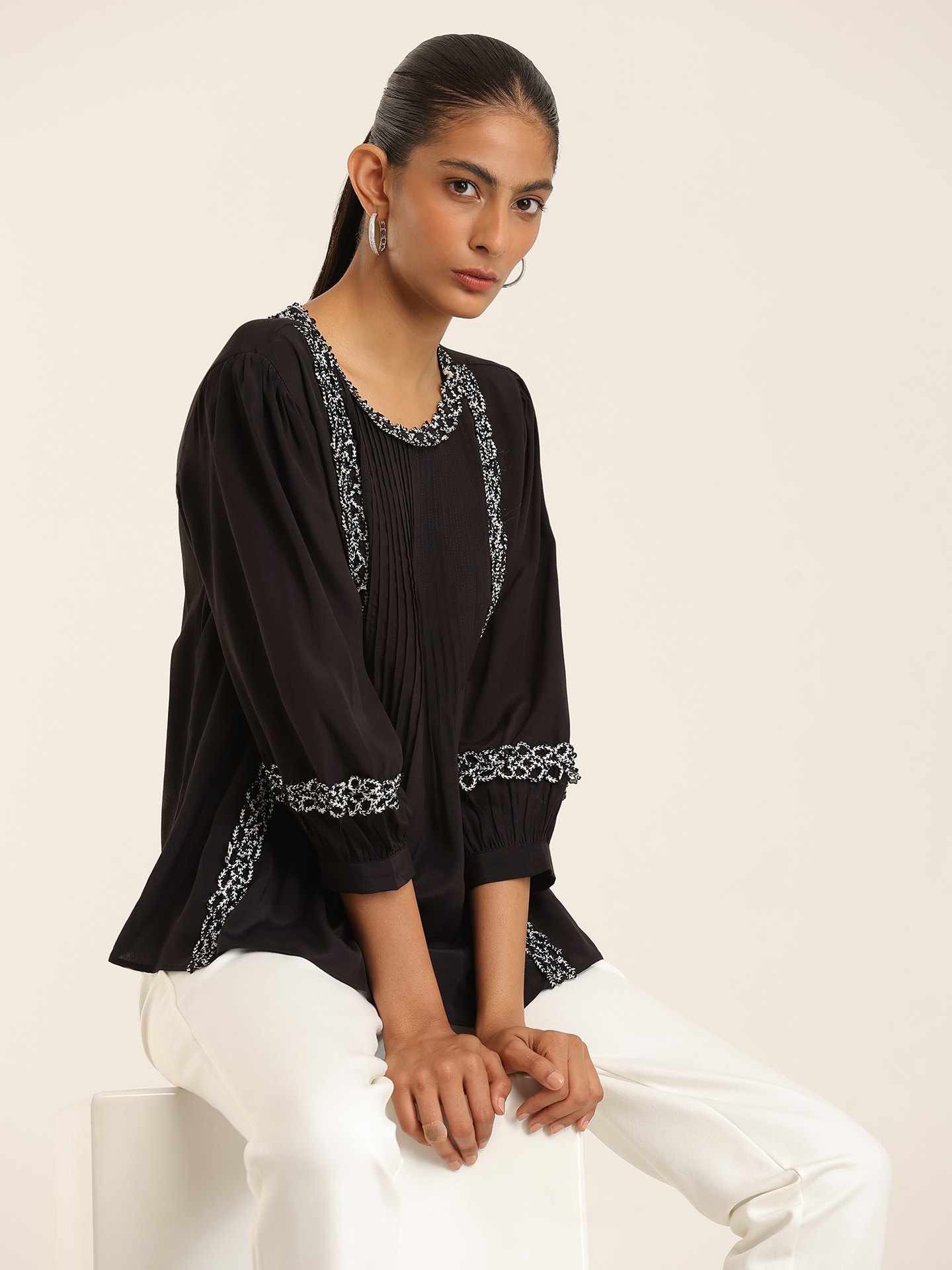 Black Frankie Short Top