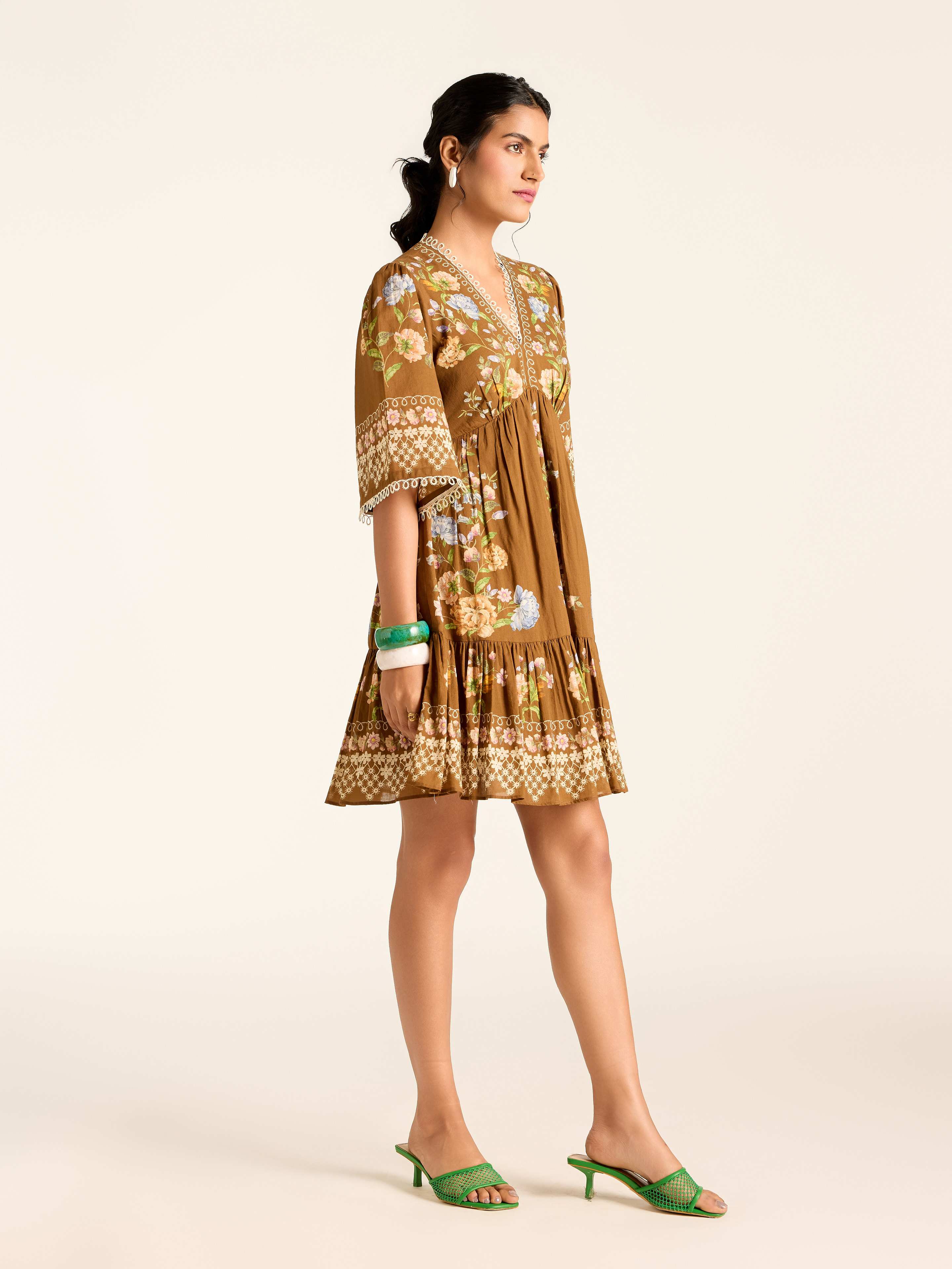 Brown Flower Lace Short Dress