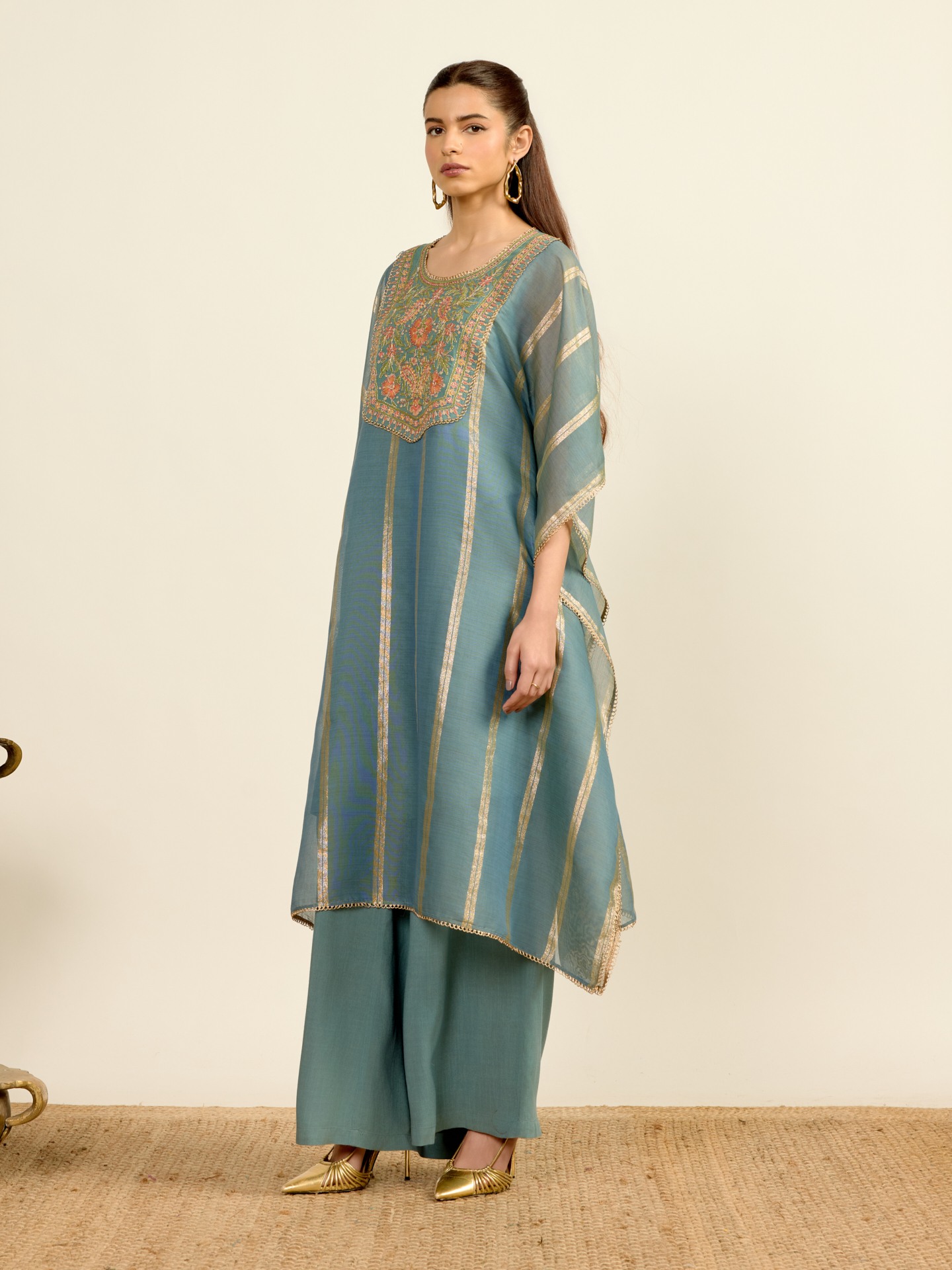 Grey Navya Solid Kurta Set
