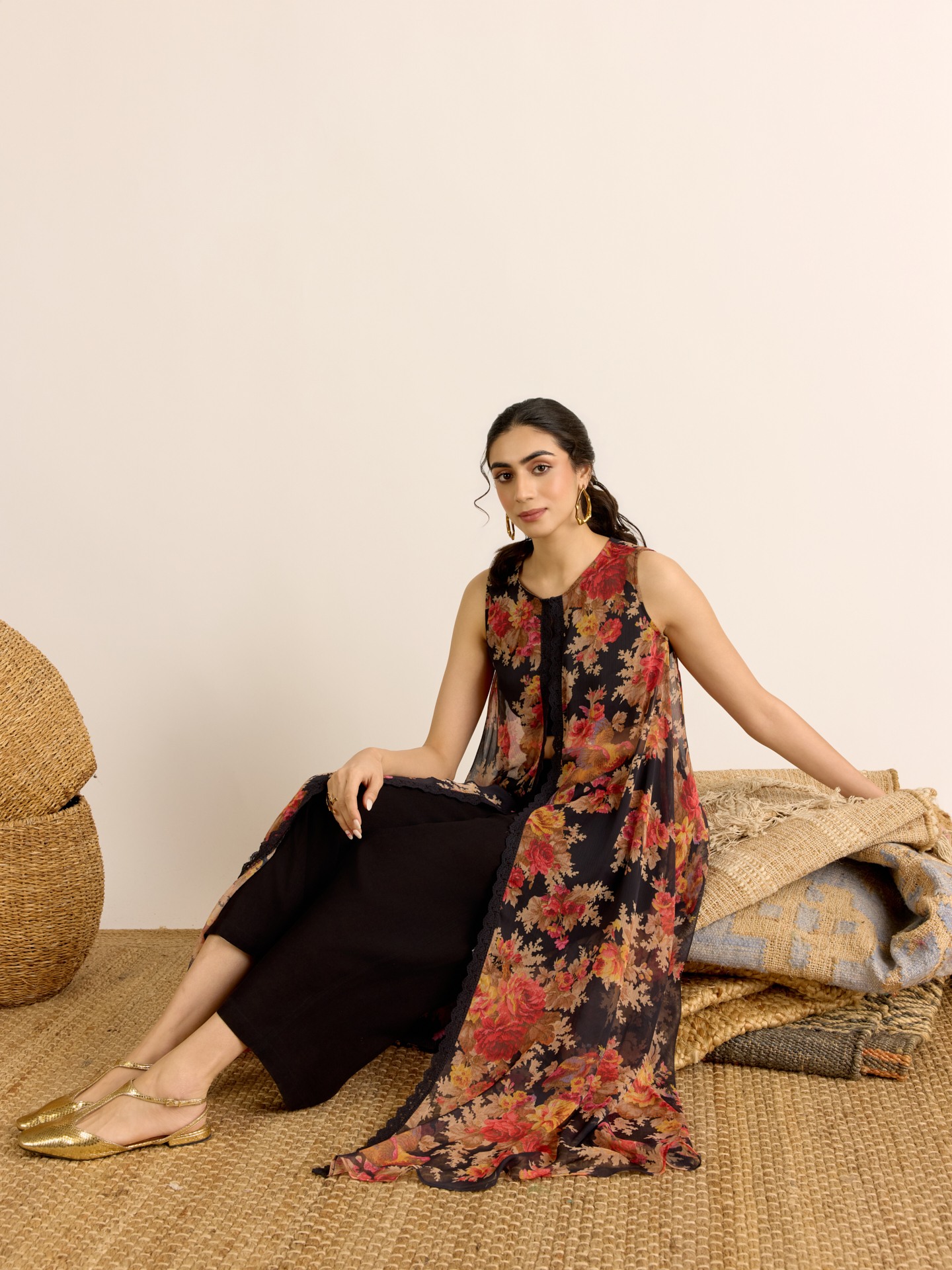 Black Reya Kurta Set