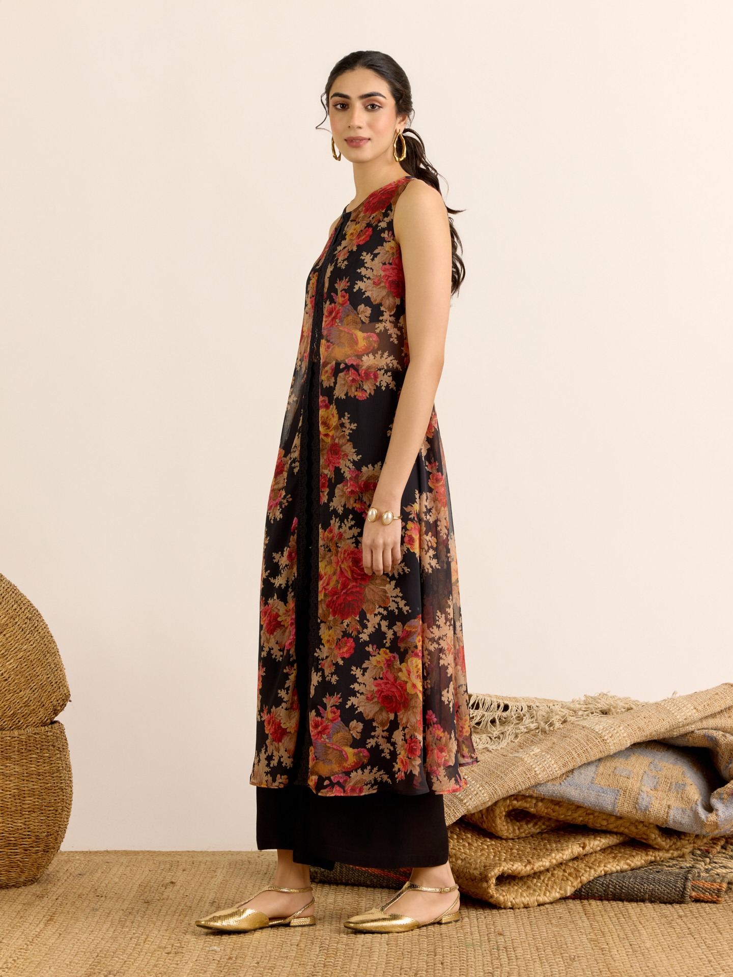 Black Reya Kurta Set