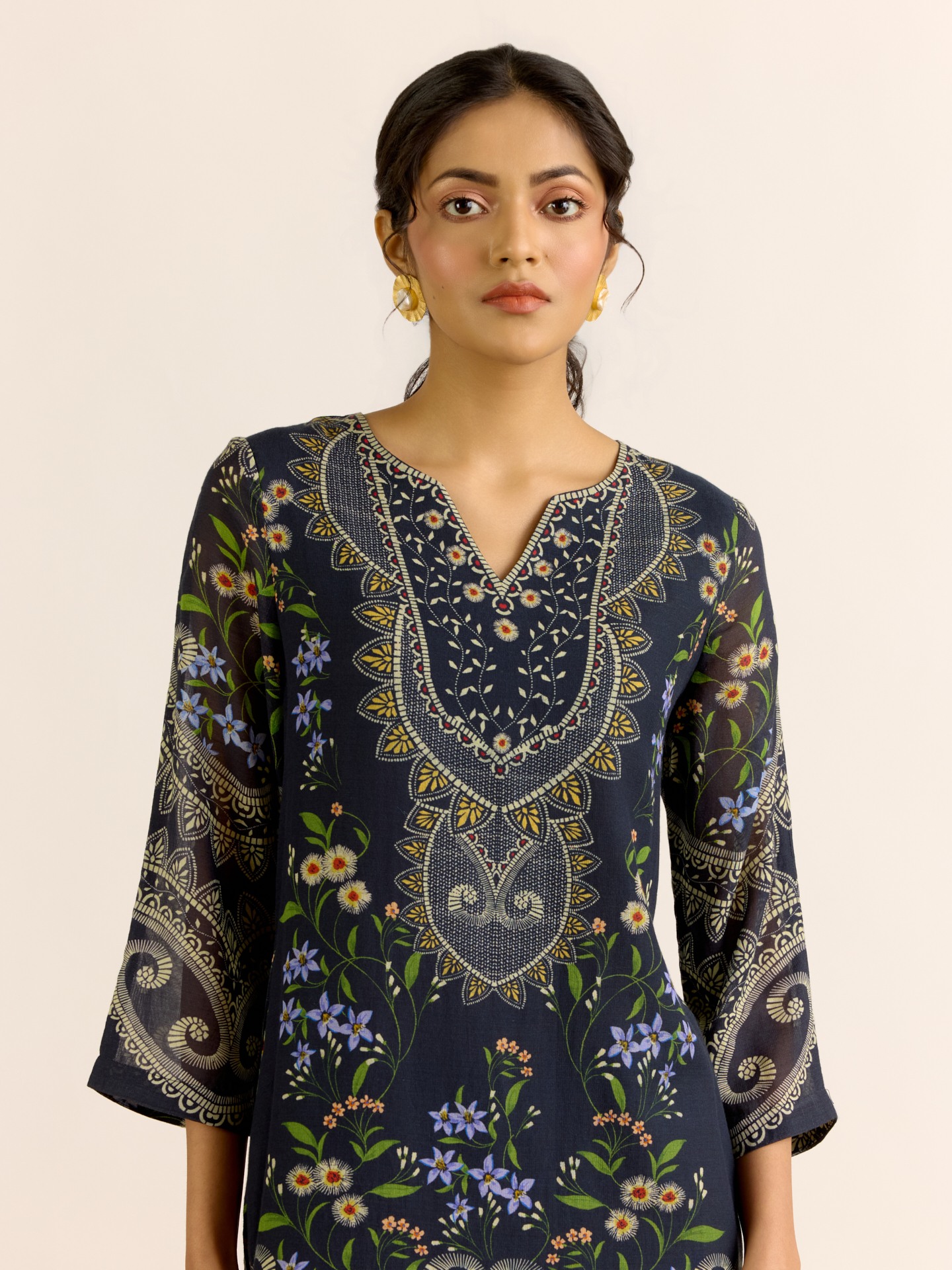 Black Sophia
 Suit Set