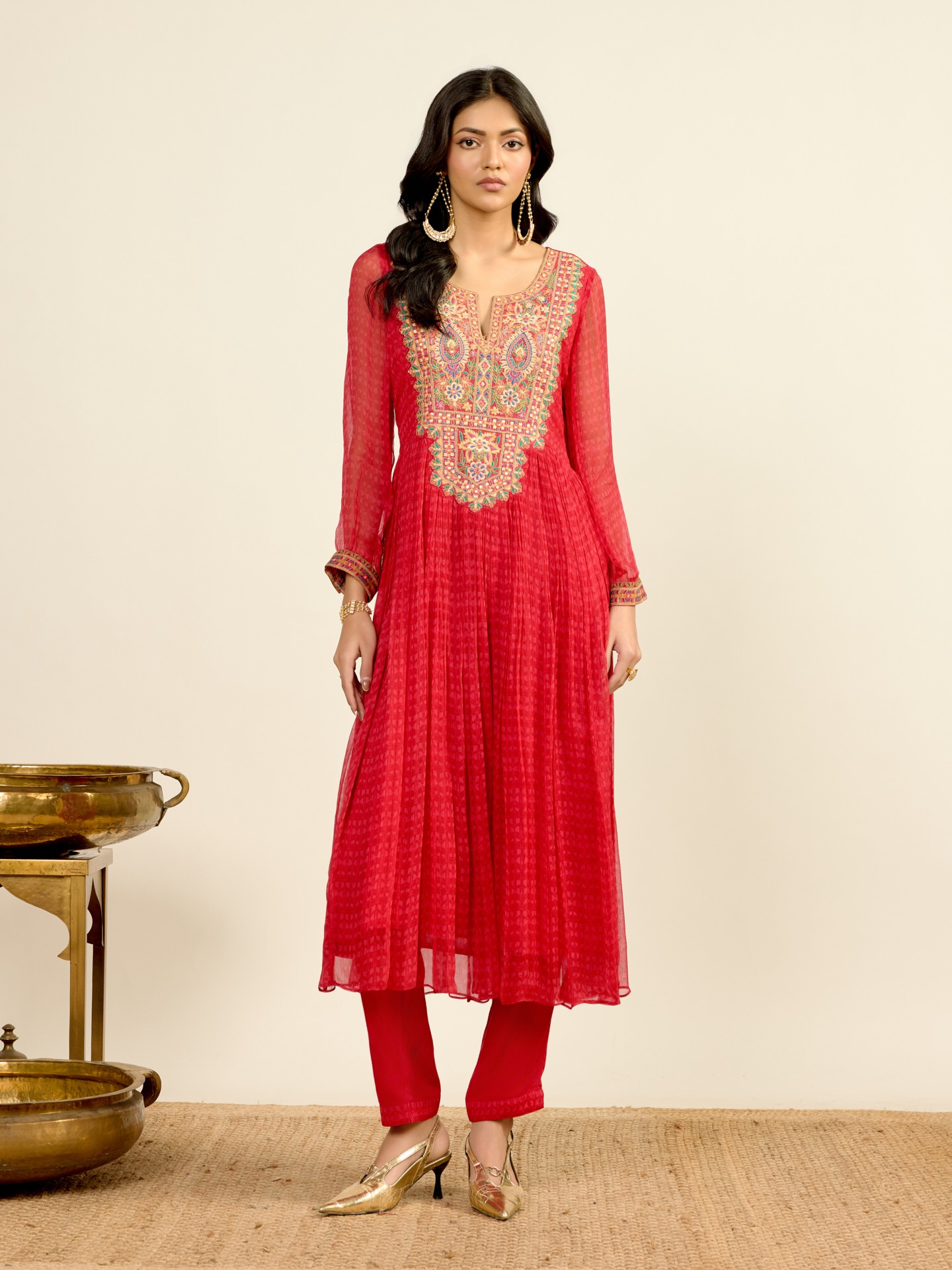 Red Mia
 Suit Set