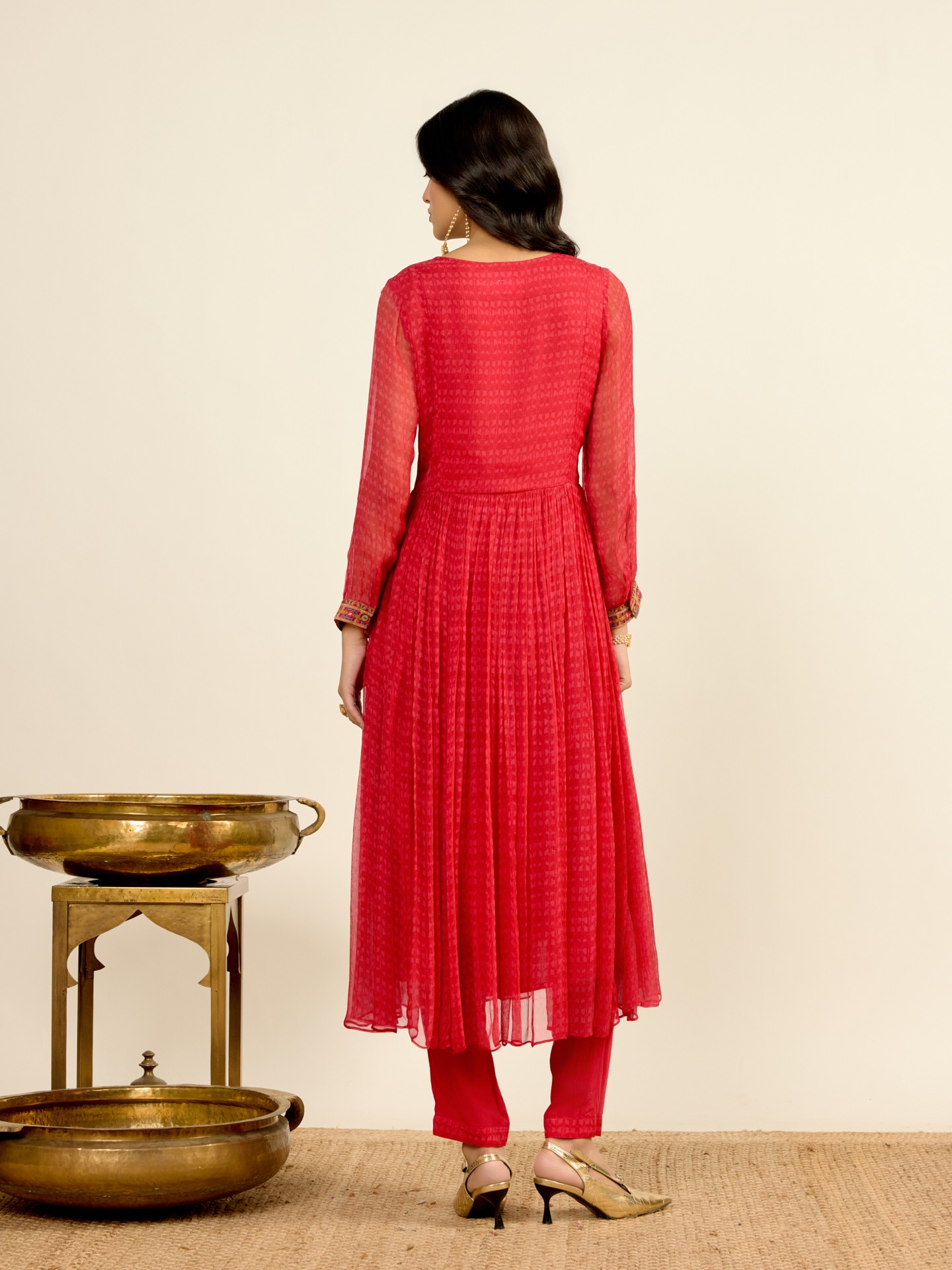 Red Mia
 Suit Set