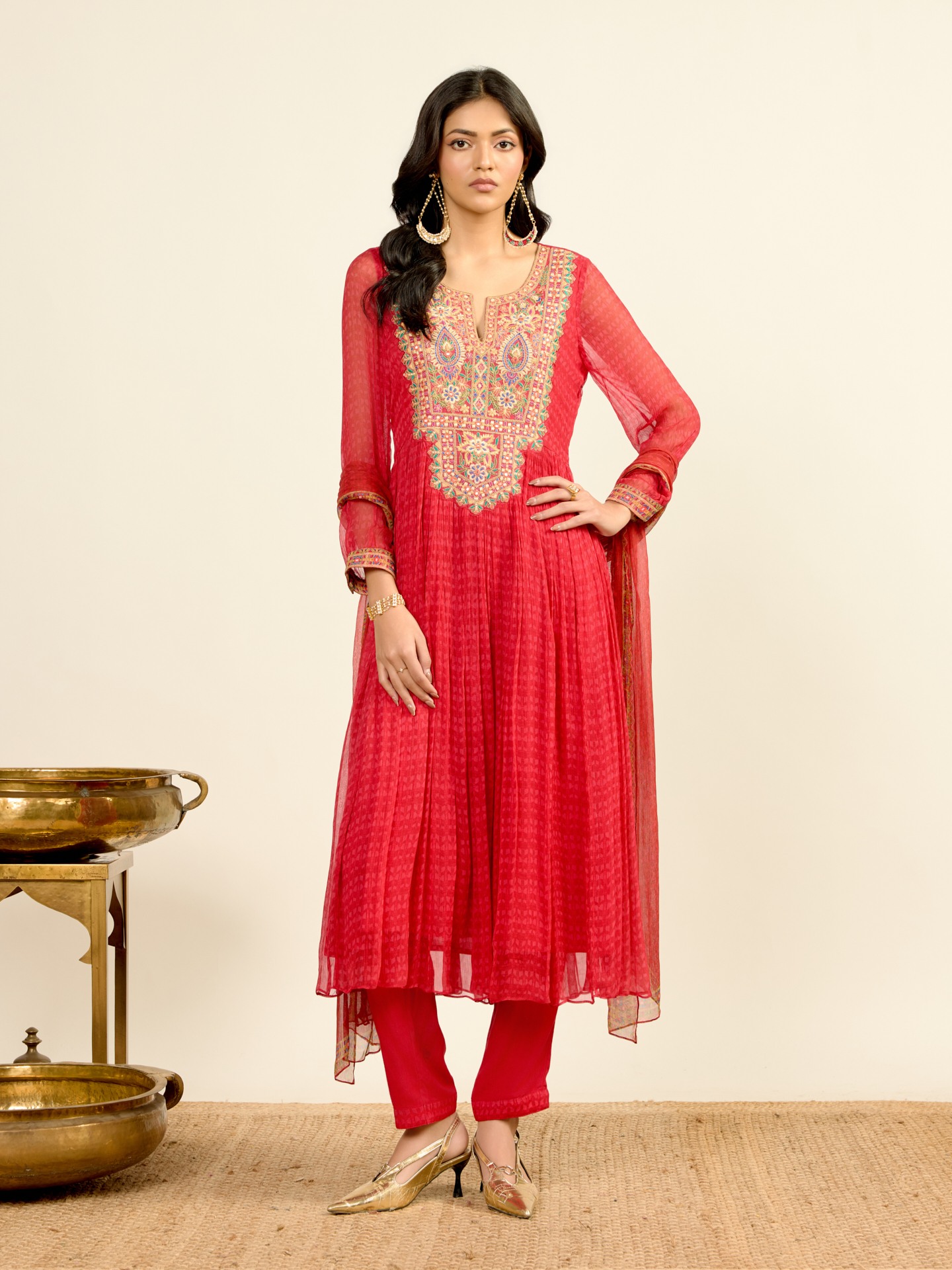Red Mia
 Suit Set
