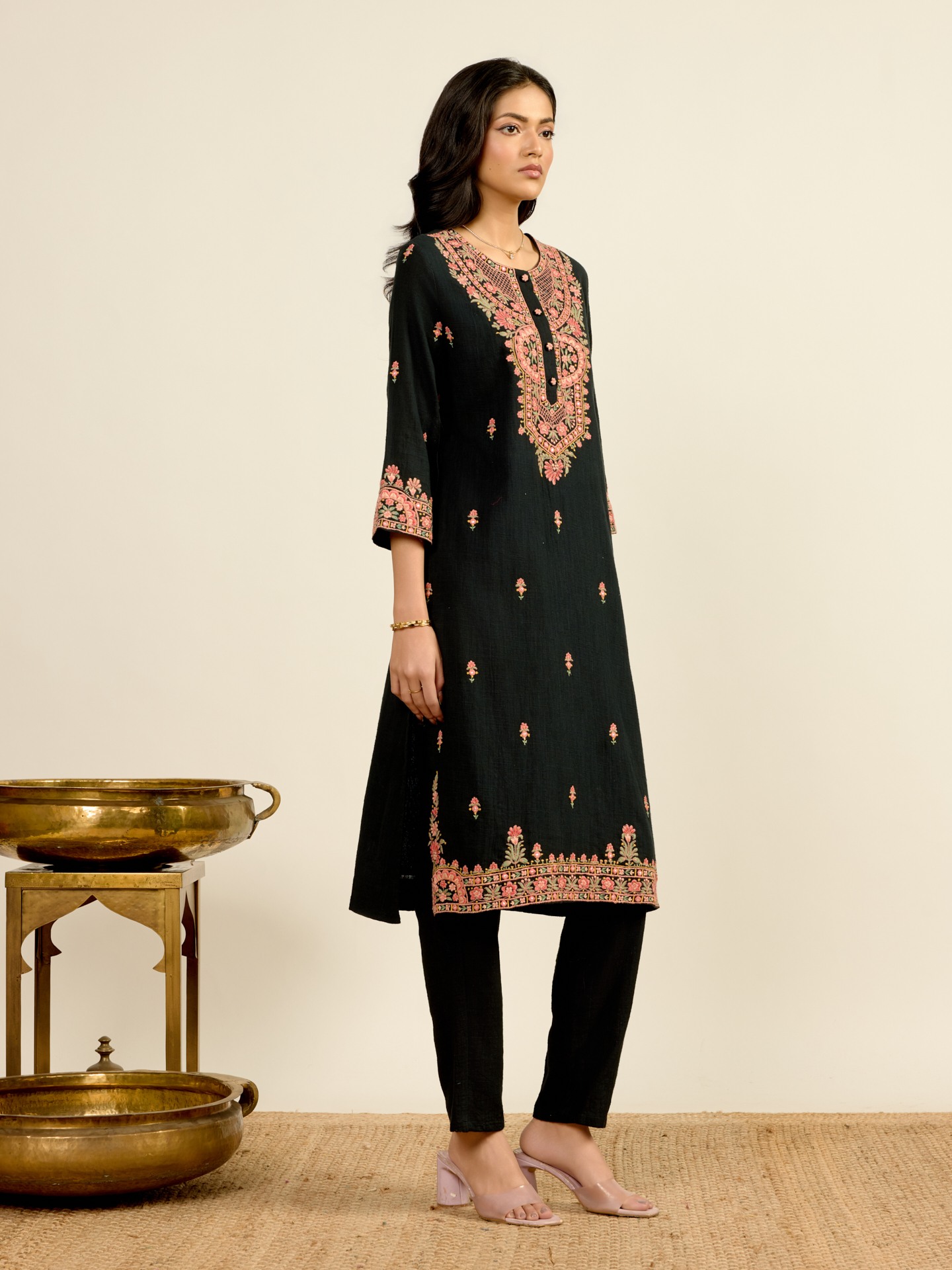 Black Reya Solid  Suit Set