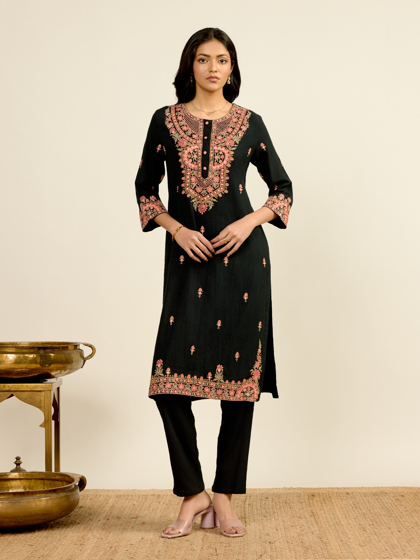 Black Reya Solid  Suit Set