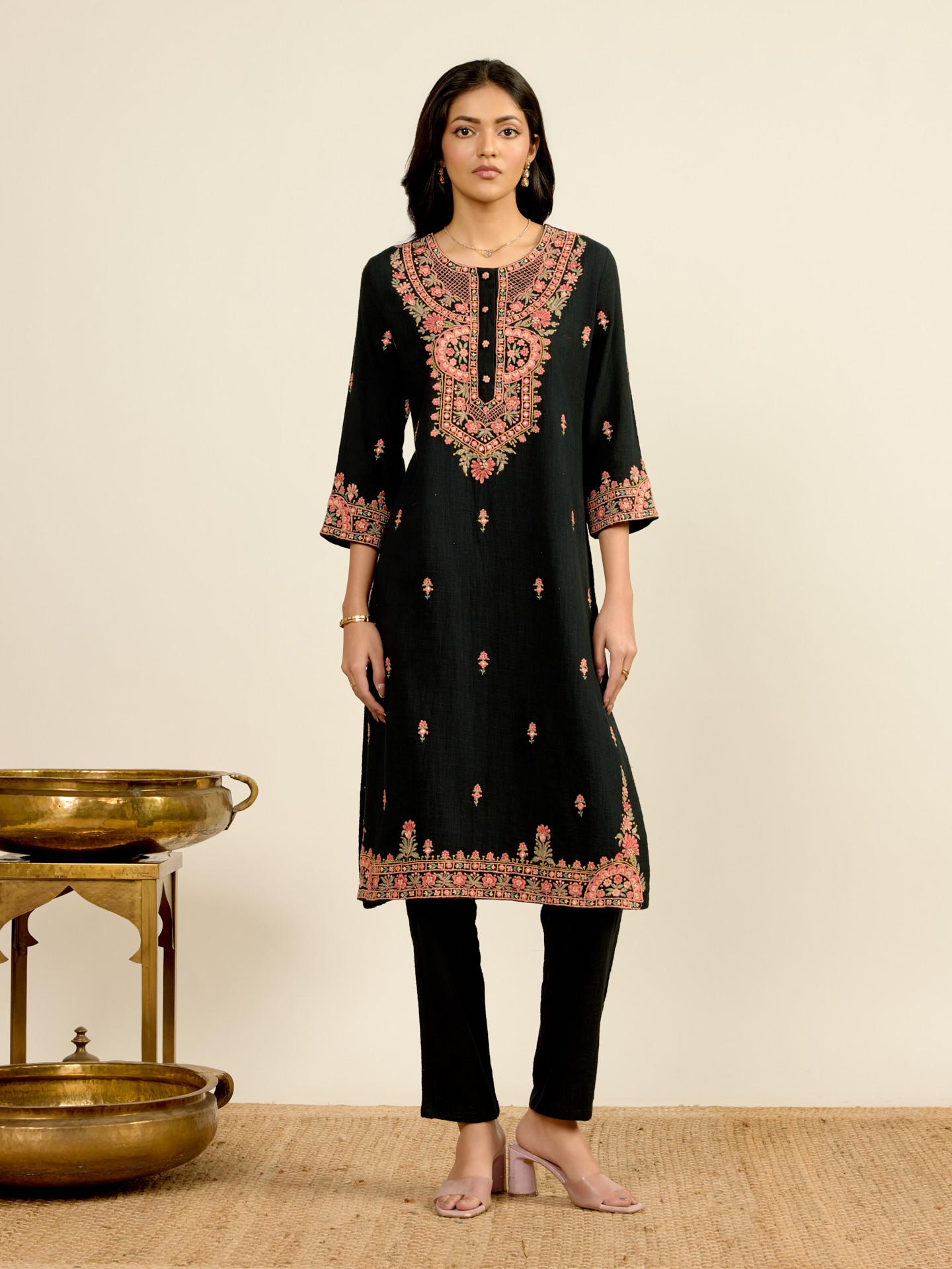Black Reya Solid  Suit Set