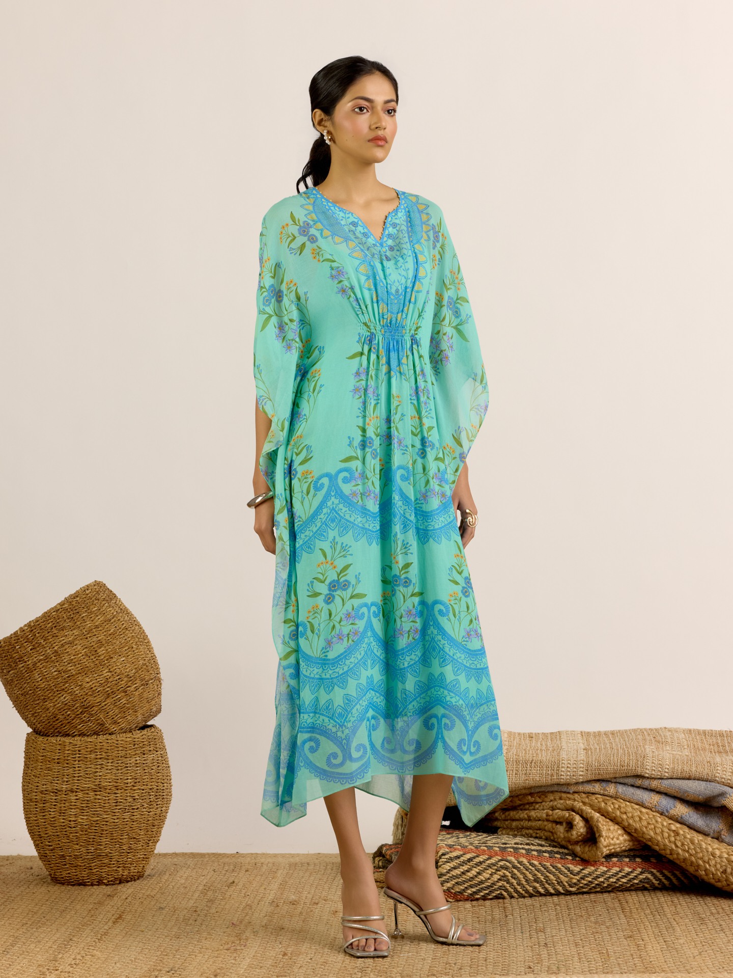 Aqua Sophia
 Kaftan