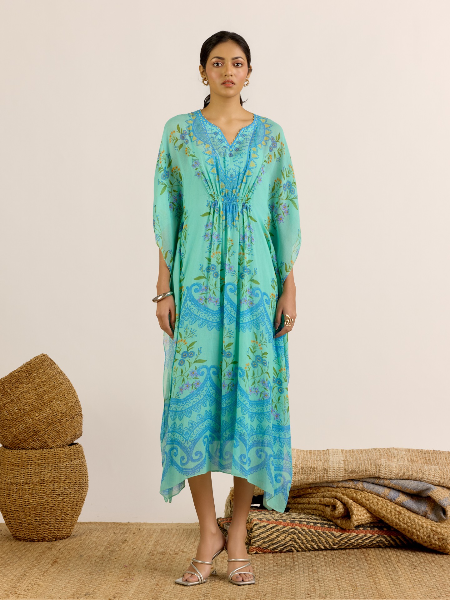 Aqua Sophia
 Kaftan