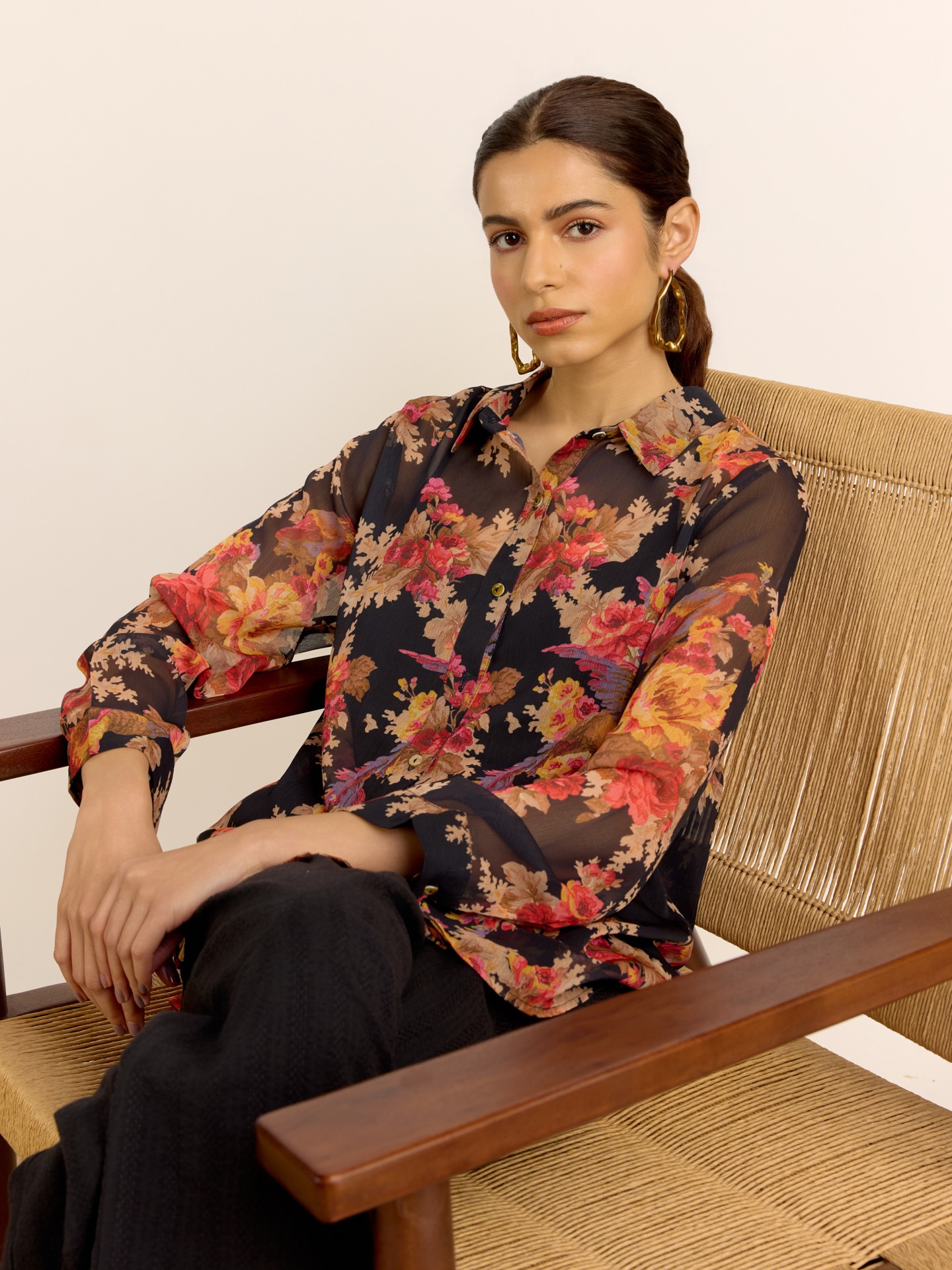 Black Reya Shirt