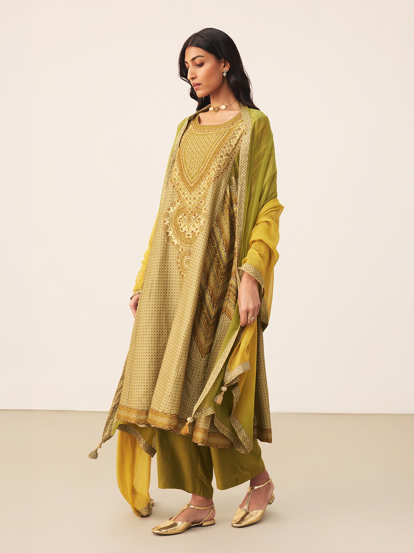 Green Alifia Suit Set
