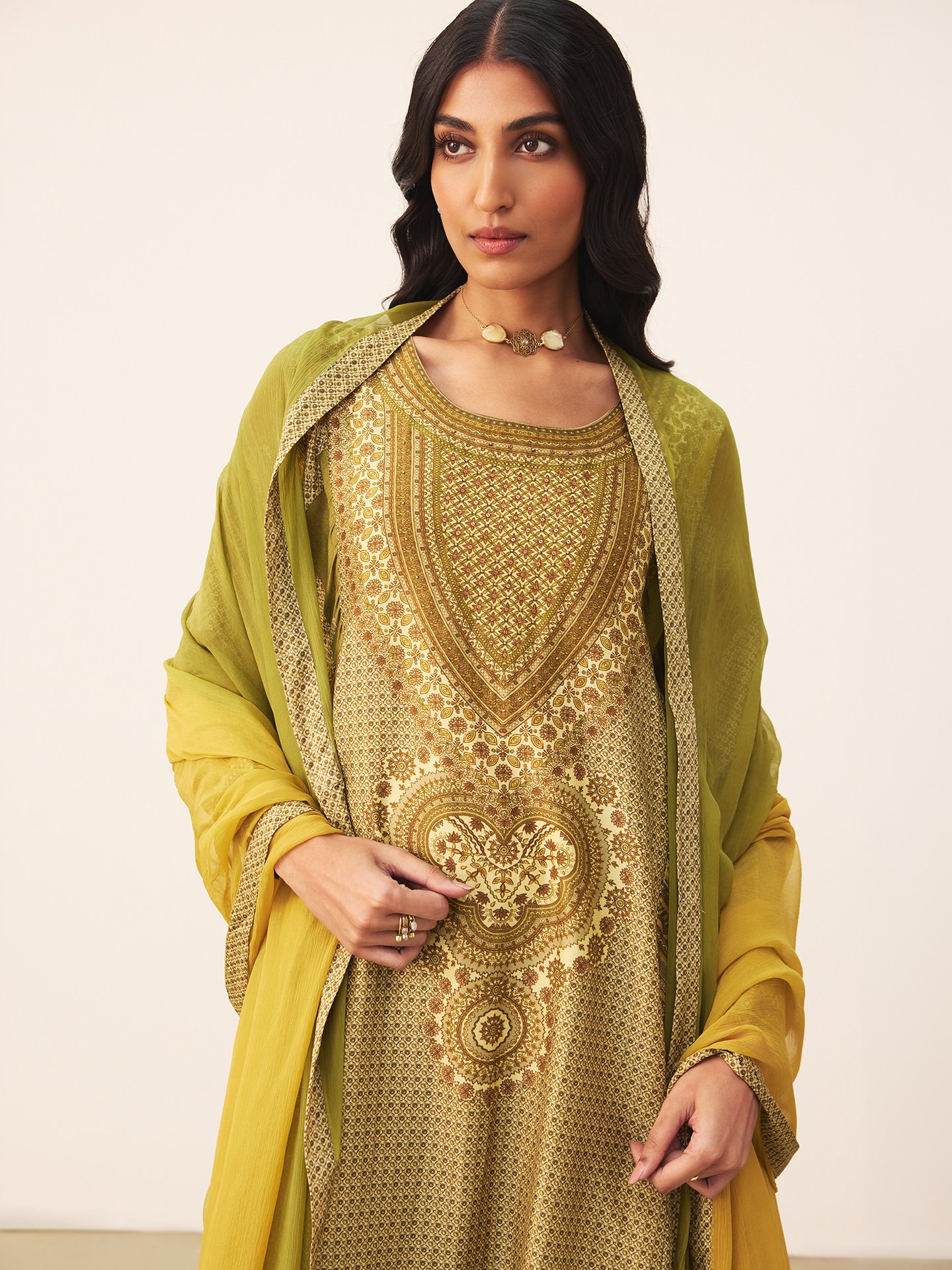 Green Alifia Suit Set