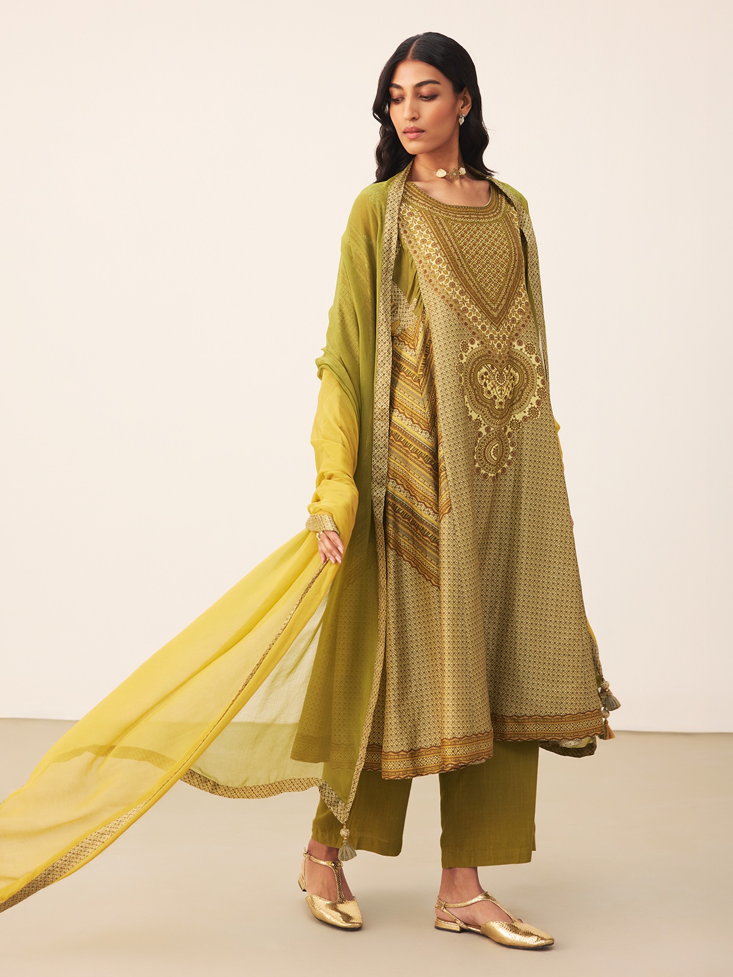 Green Alifia Suit Set