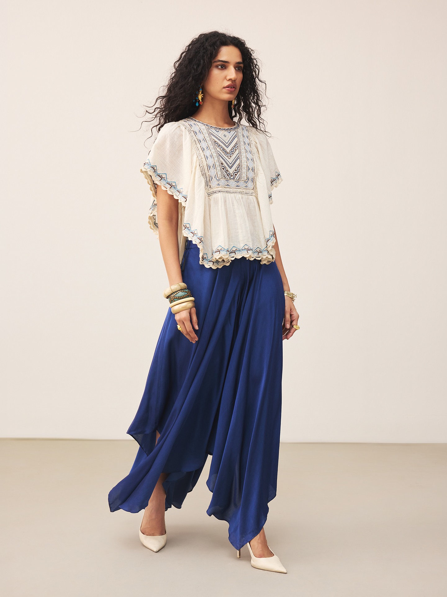 Ecru Frolica Kurti