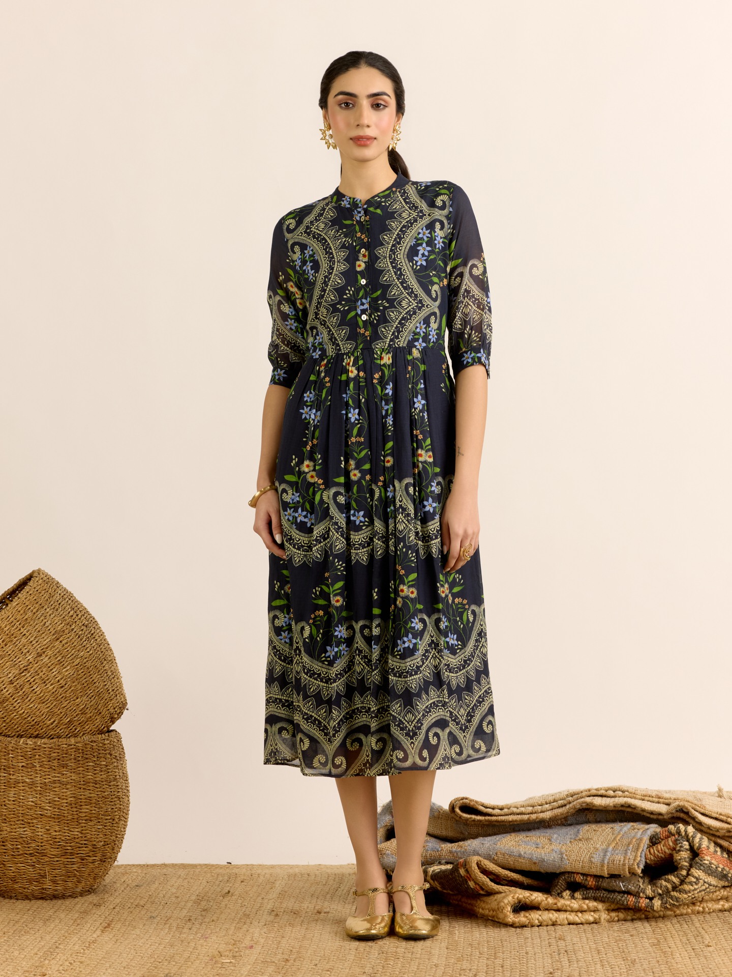 Black Sophia Midi Dress