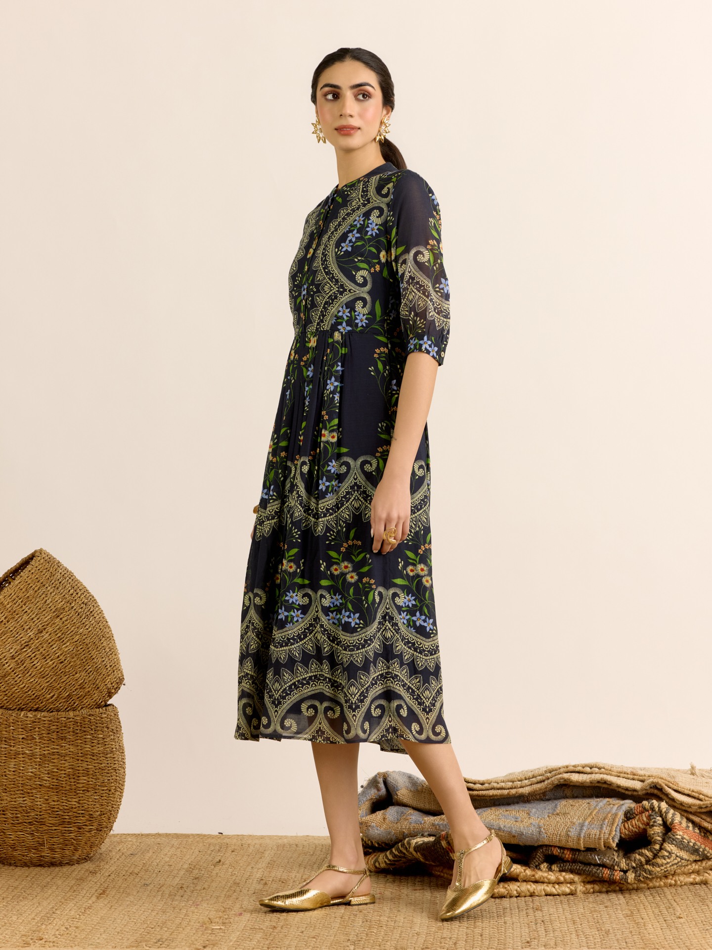 Black Sophia Midi Dress