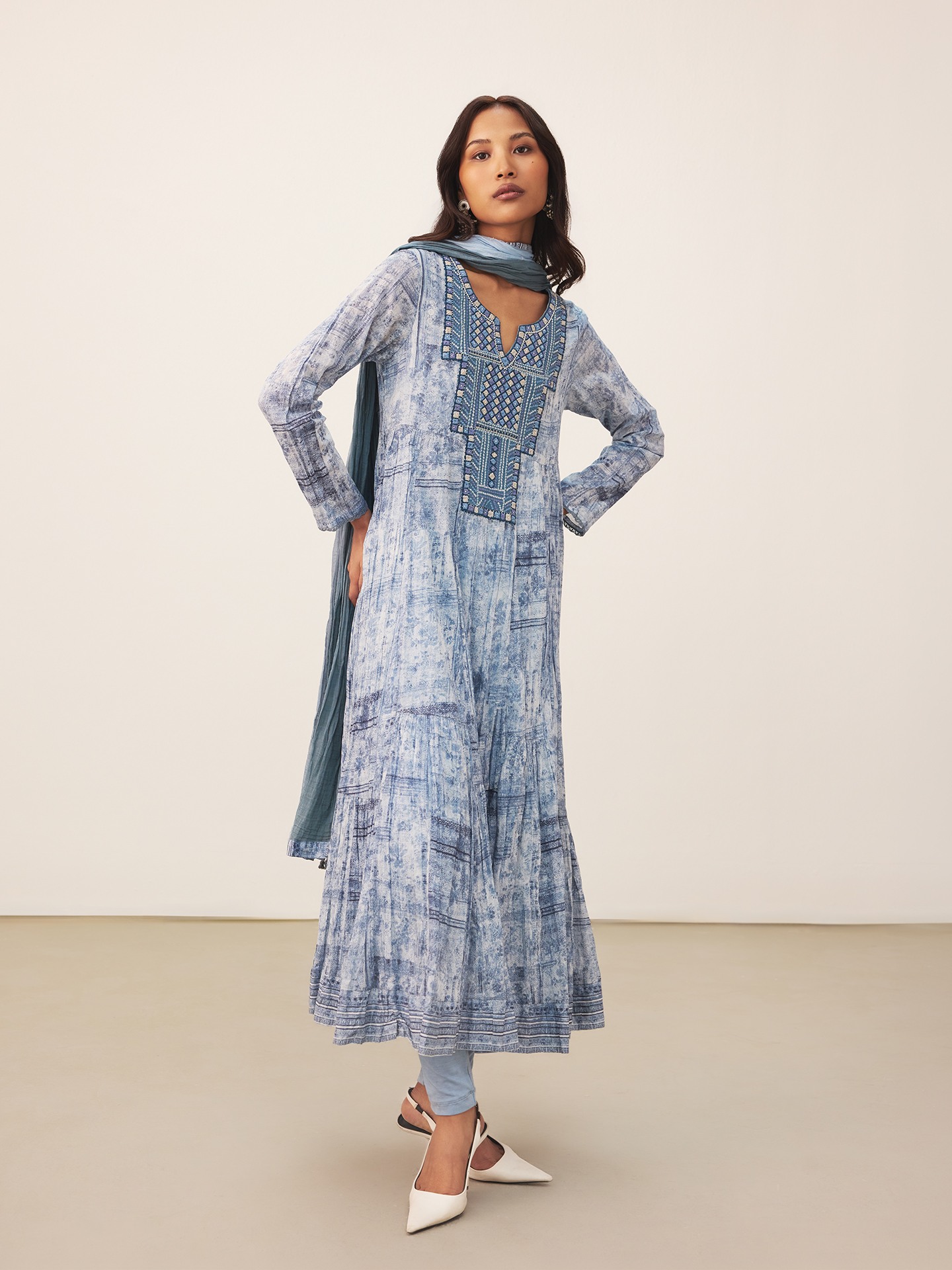 Blue Achhara Suit Set