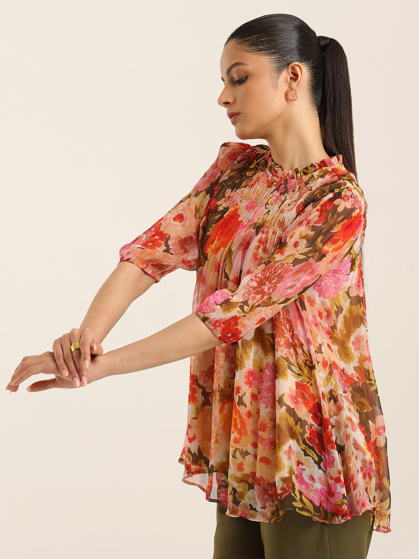Multi Henry Short Top