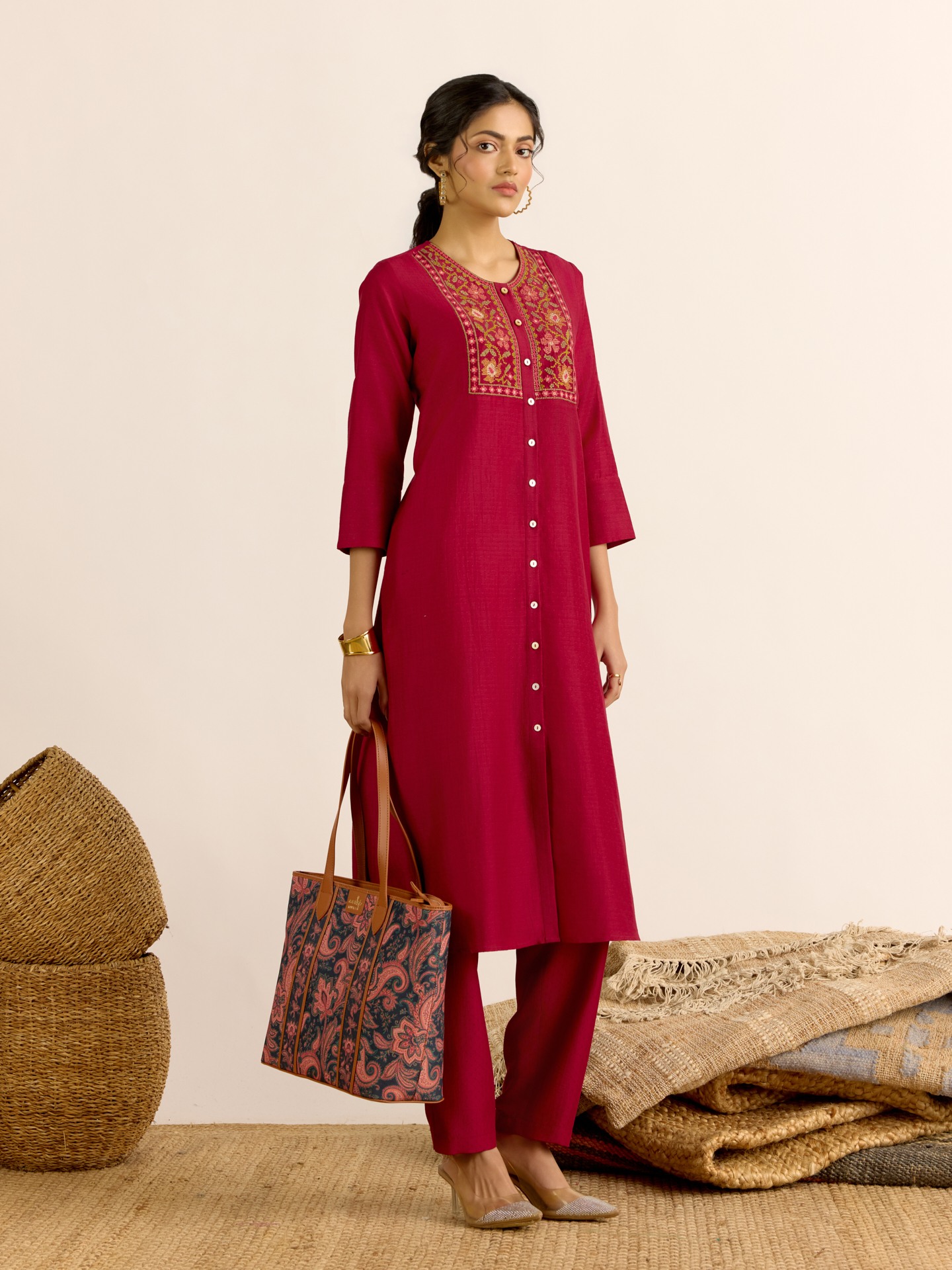 Maroon Gulnaz Kurta Set
