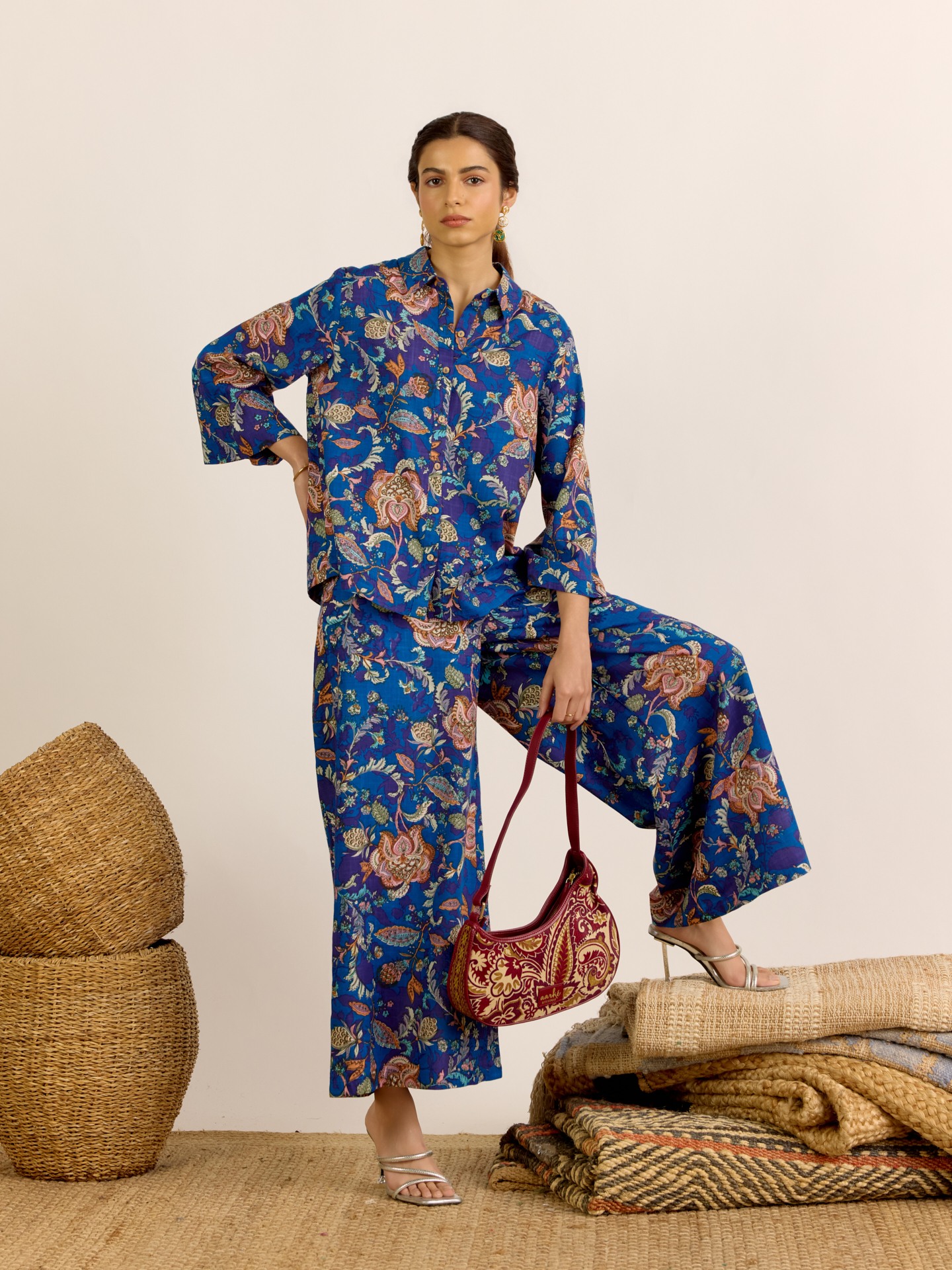 Blue Japanese Flower Cord Set