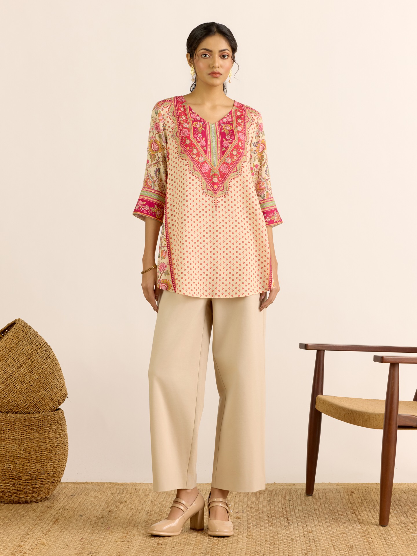 Beige Hayat Kurti