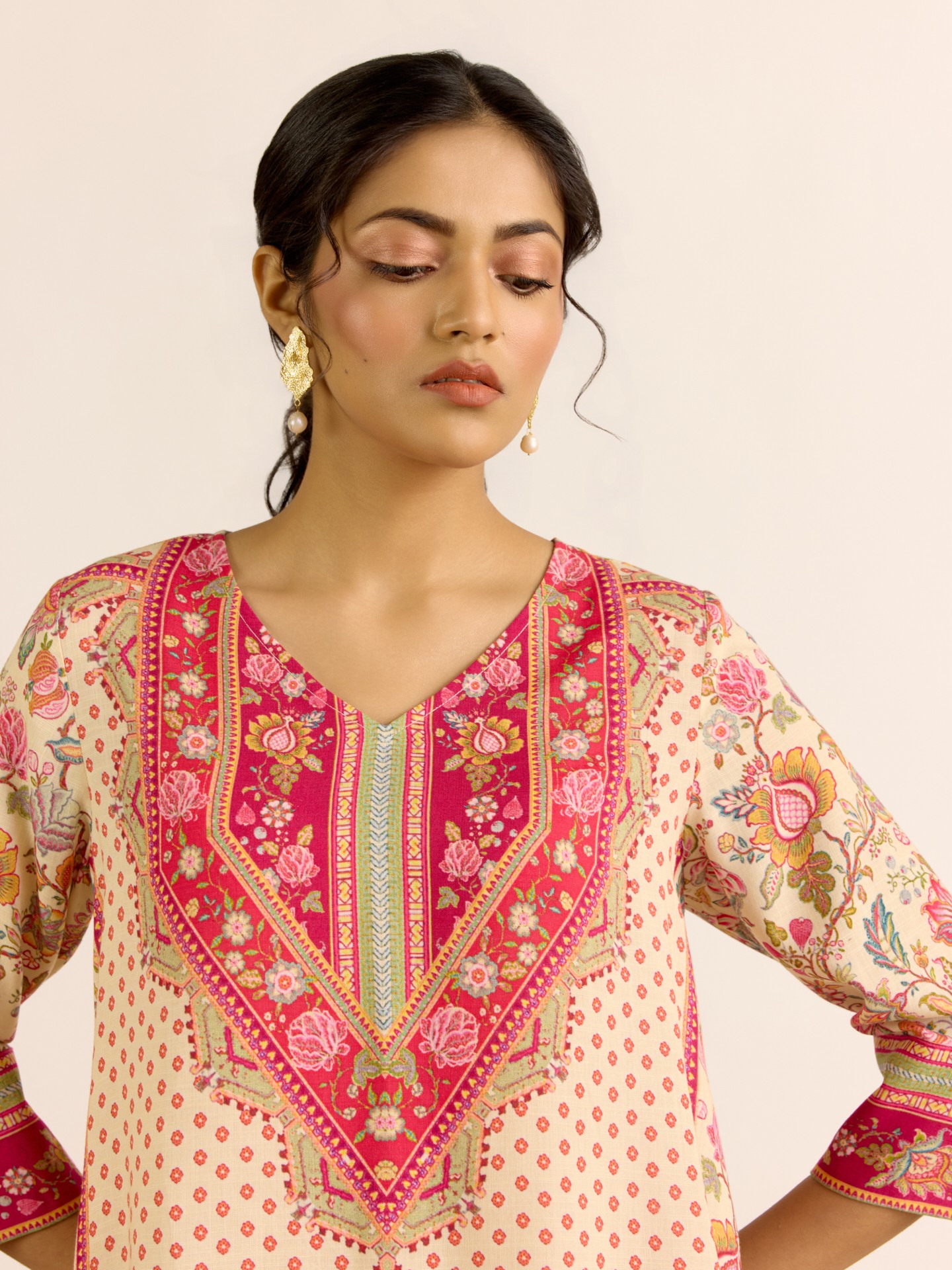 Beige Hayat Kurti