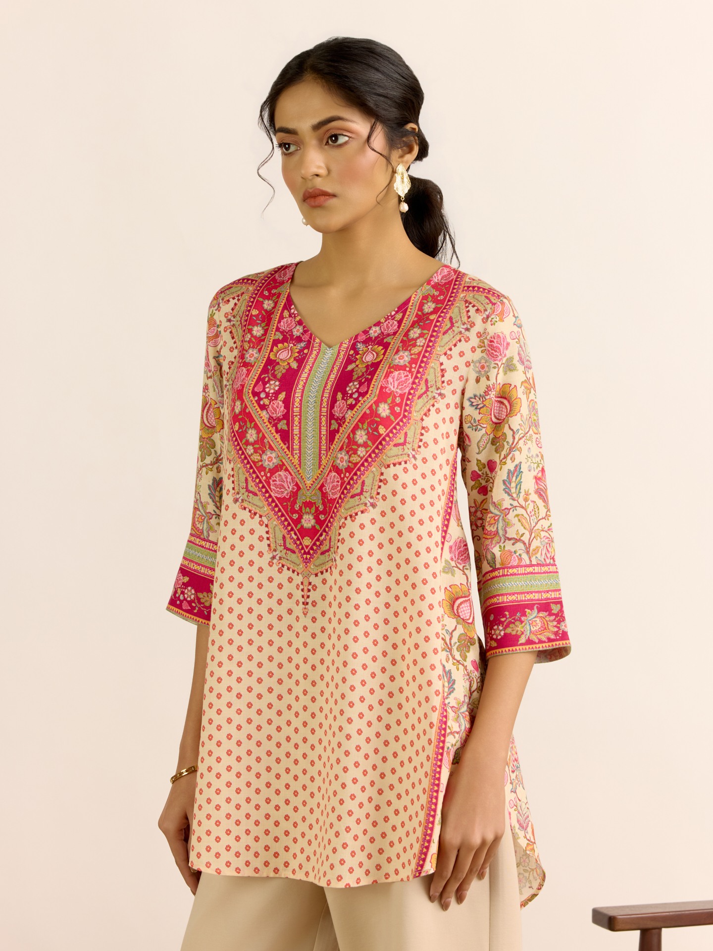 Beige Hayat Kurti