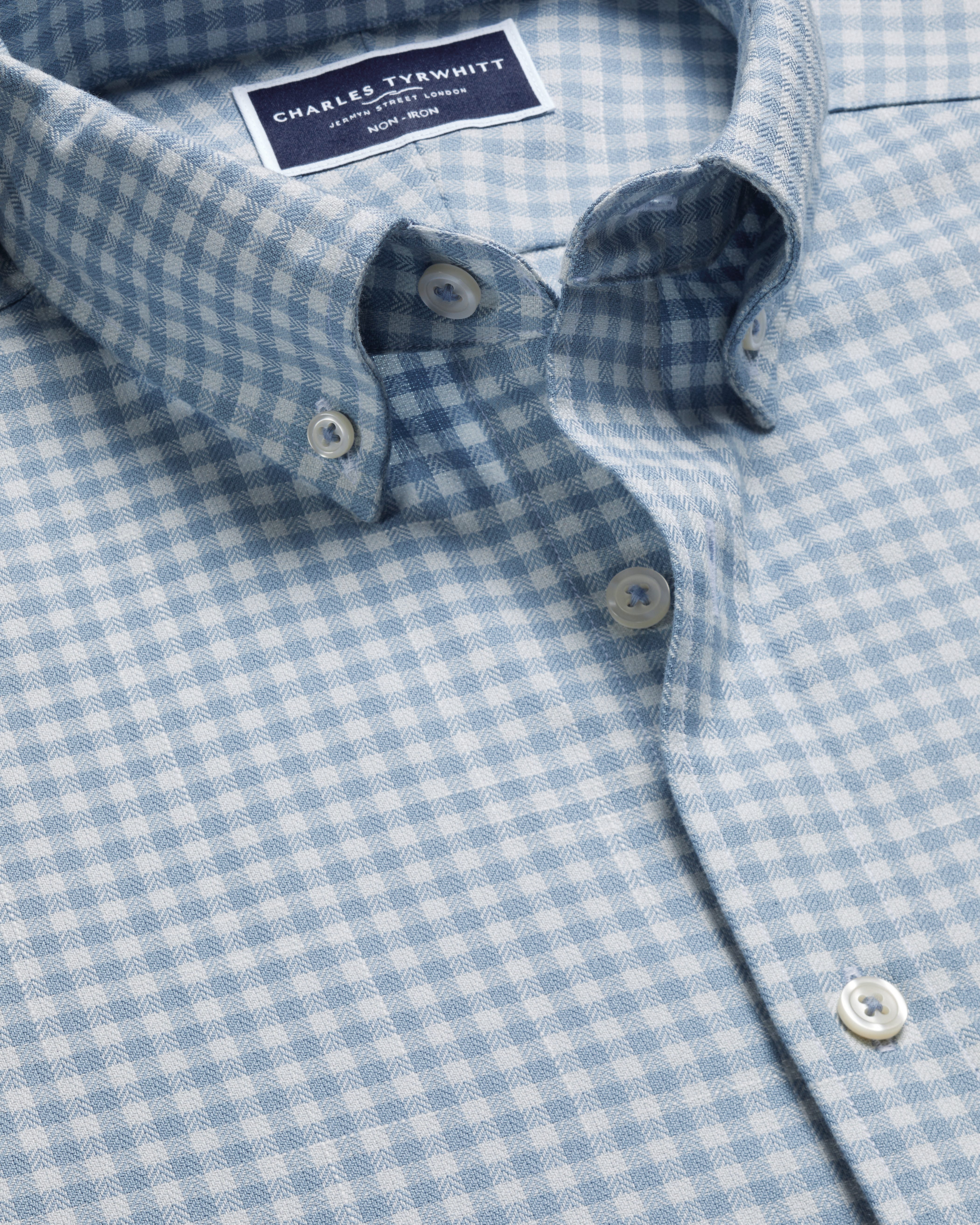 Cutaway Collar Non-Iron Twill Shirt - Navy