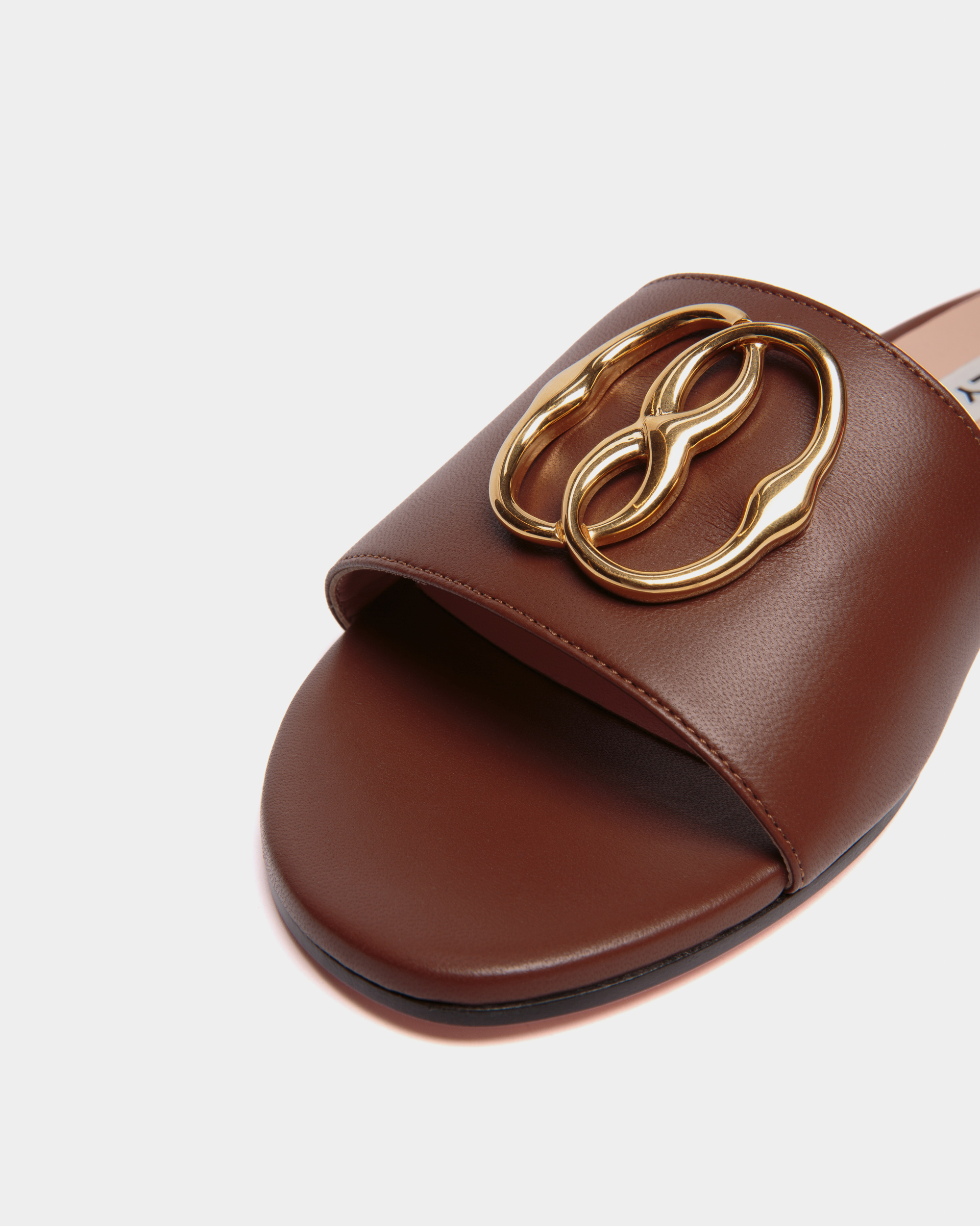 Ghis Leather Flat Sandals