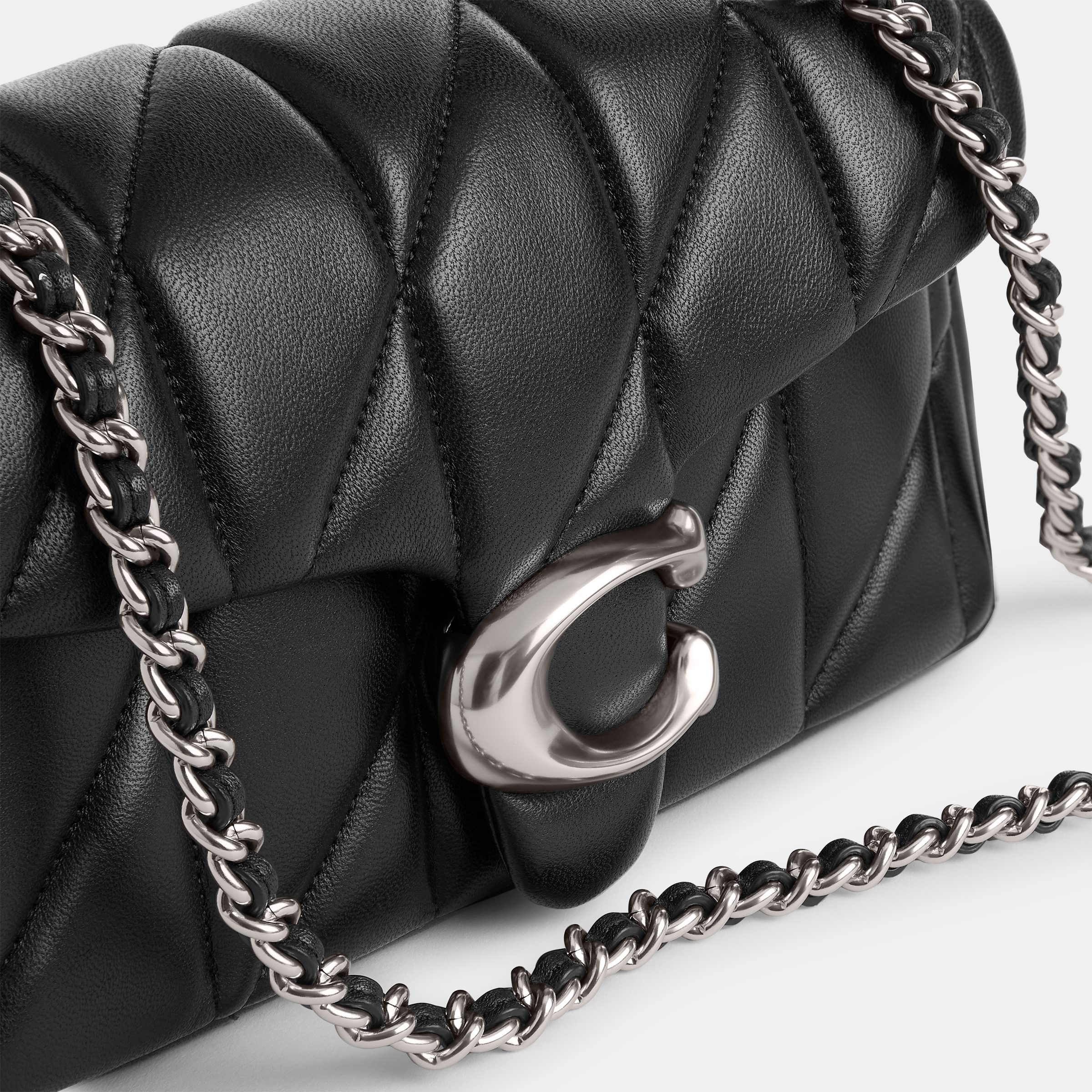 Quilted Tabby Shoulder Bag 20 with Chain