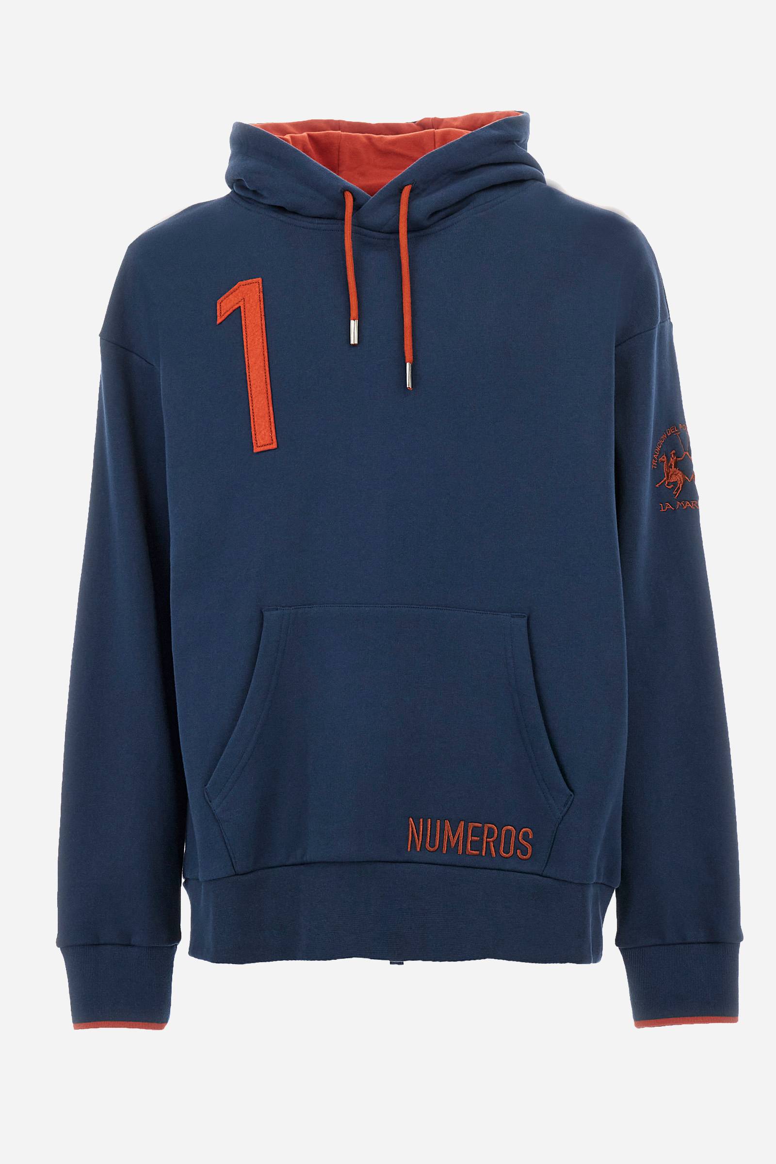 Men's Long-Sleeved Oversized Sweatshirt With A Hood