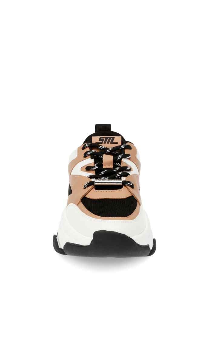 Progressive Black Sneakers