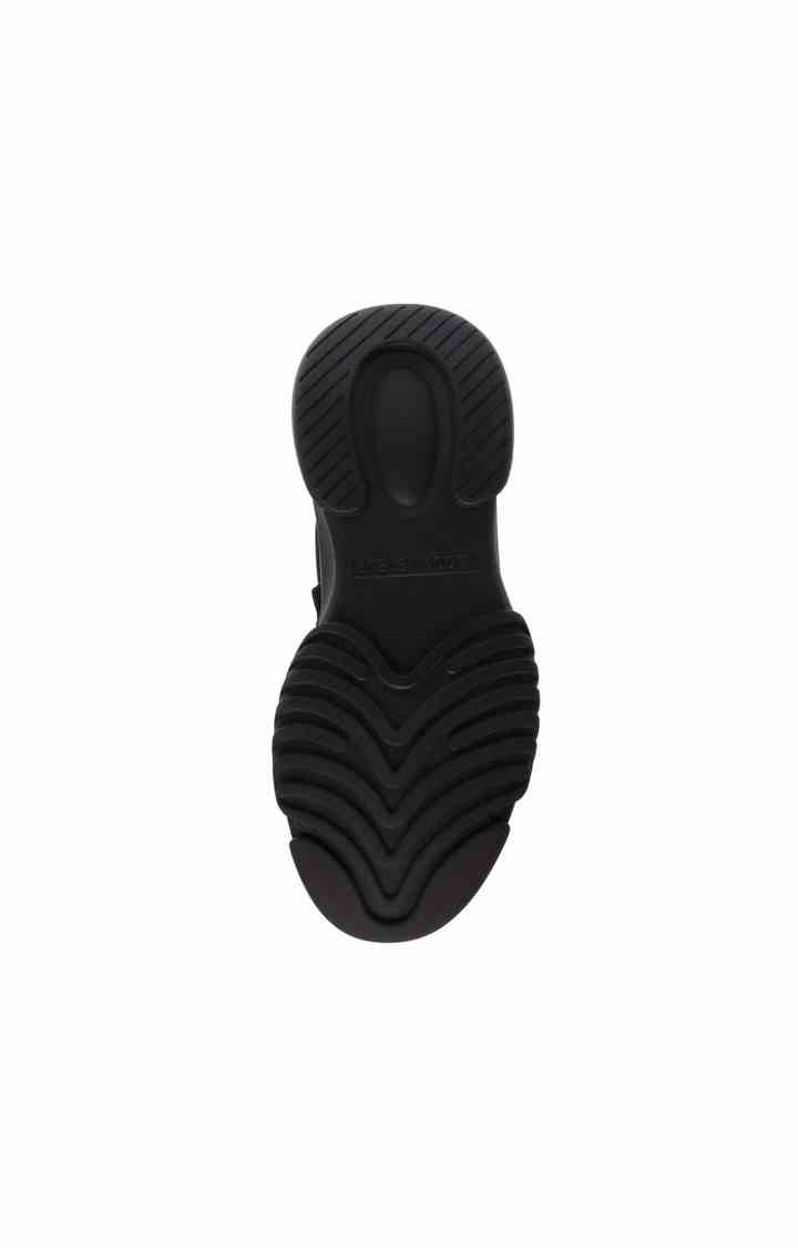 Boost Up Black Sneakers