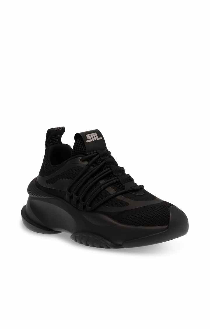Boost Up Black Sneakers