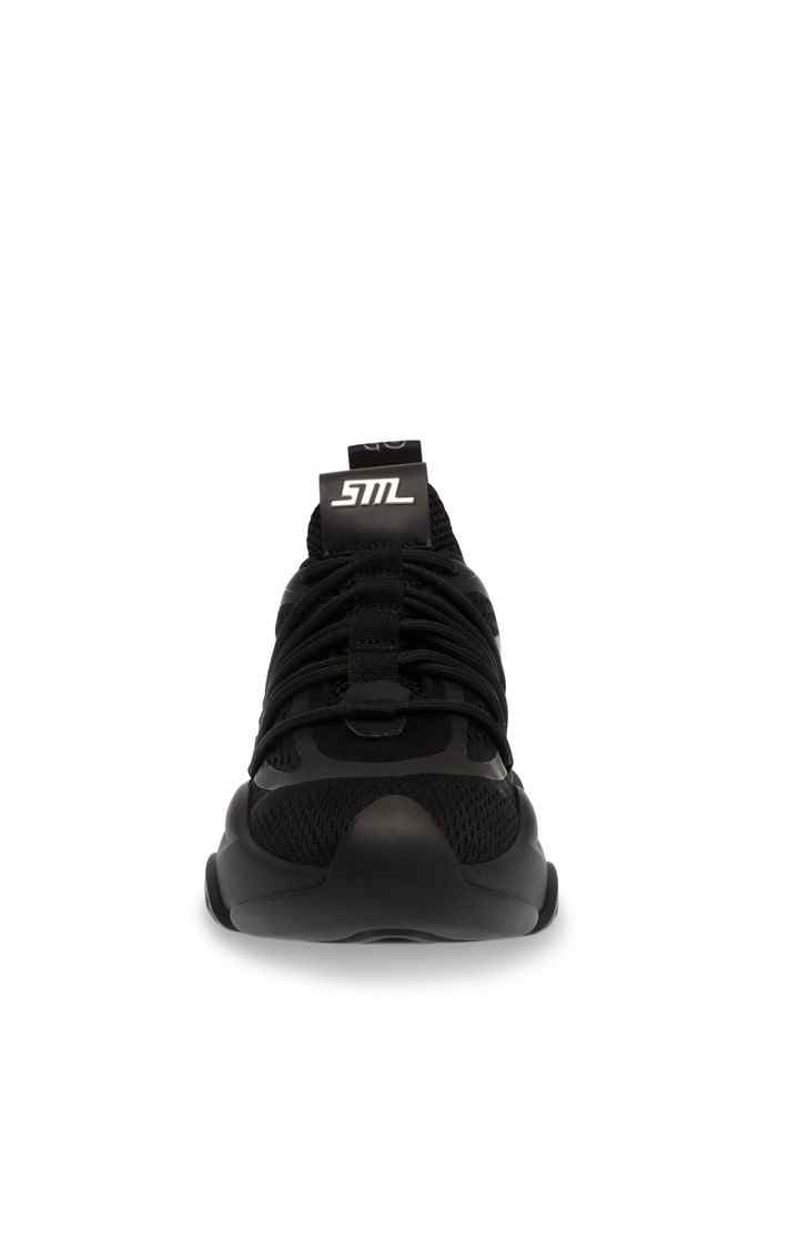 Boost Up Black Sneakers