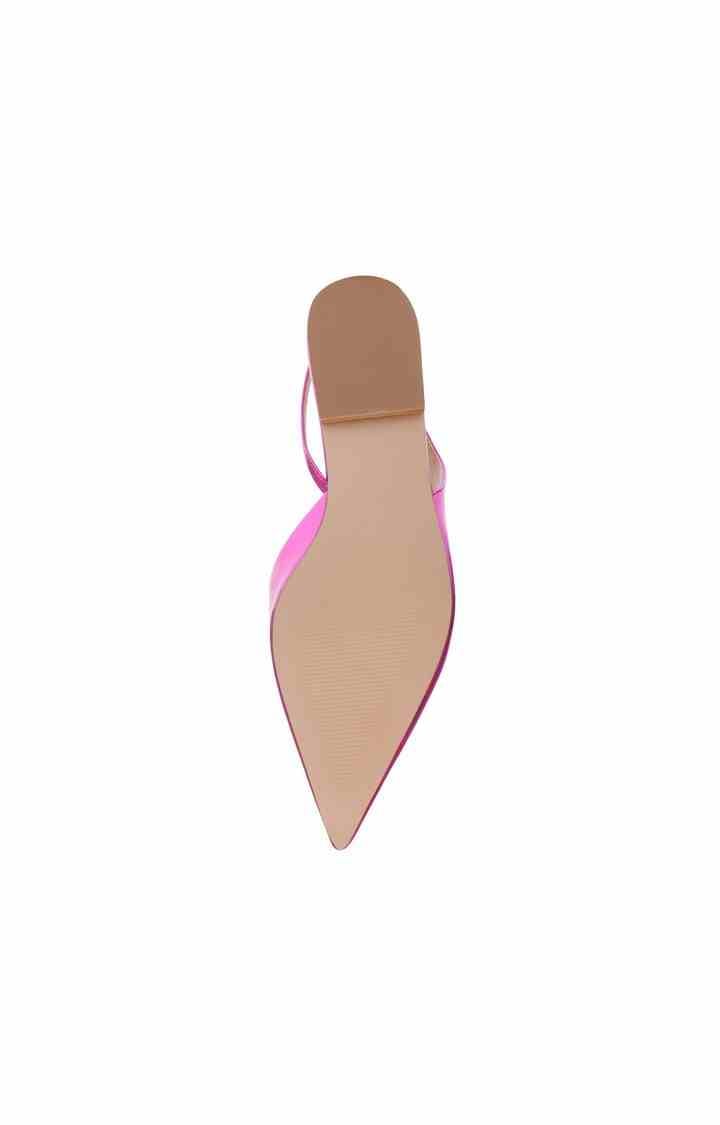 Contrail Pink Closed Flats & Ballerinas