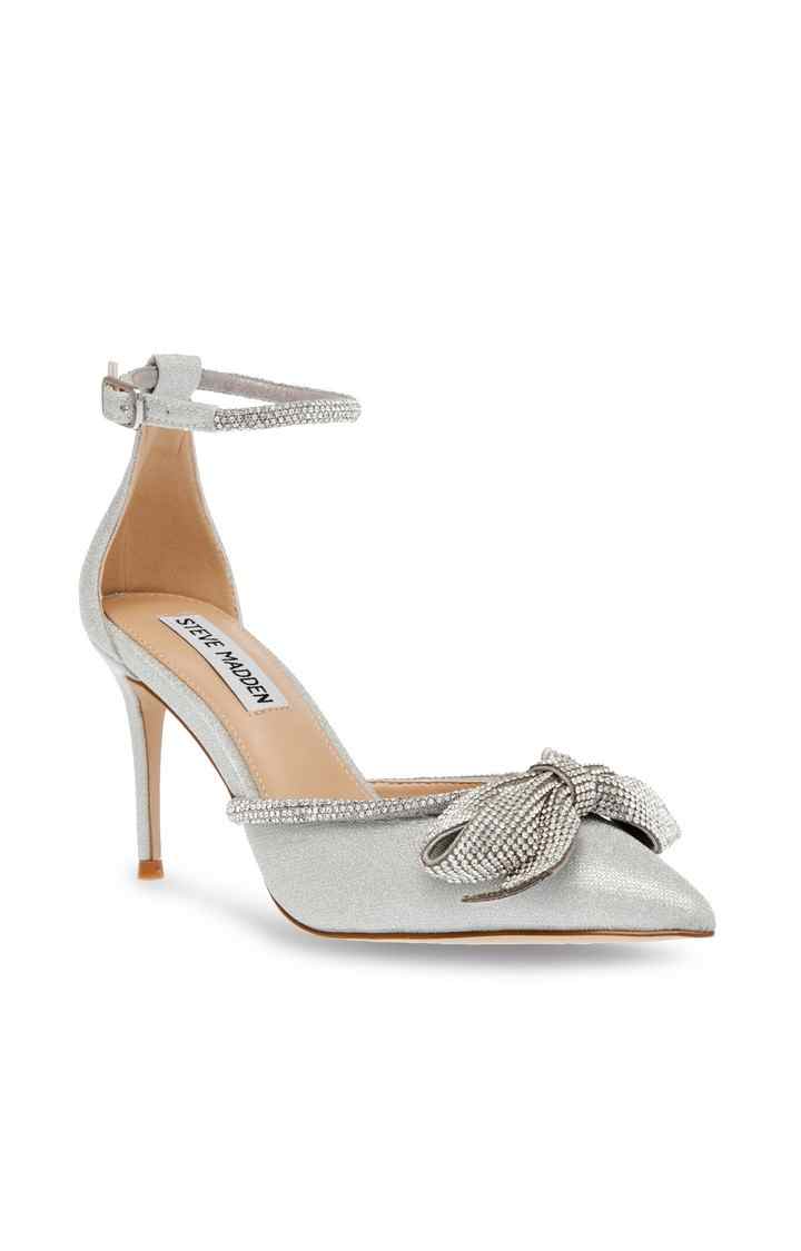 Lumiere Silver Pumps