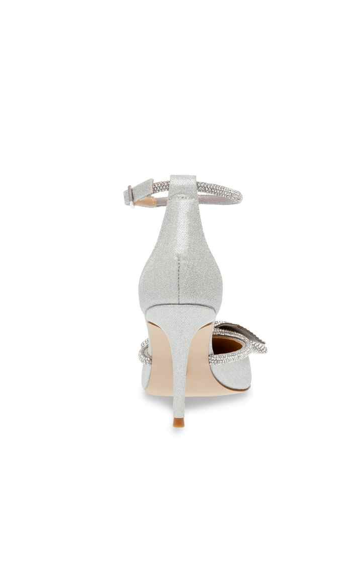 Lumiere Silver Pumps