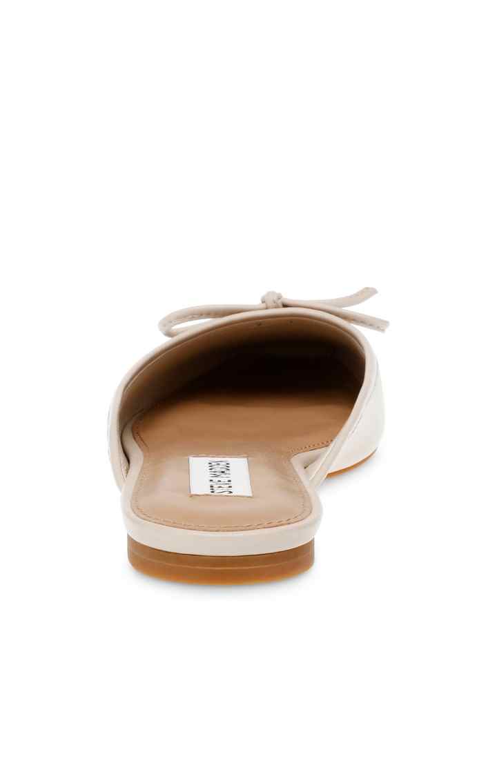 Nella White Closed Flats & Ballerinas
