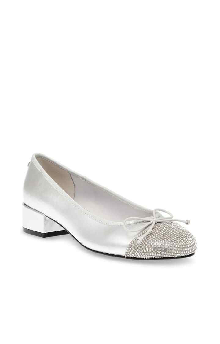 Cherish-R Silver Closed Flats & Ballerinas