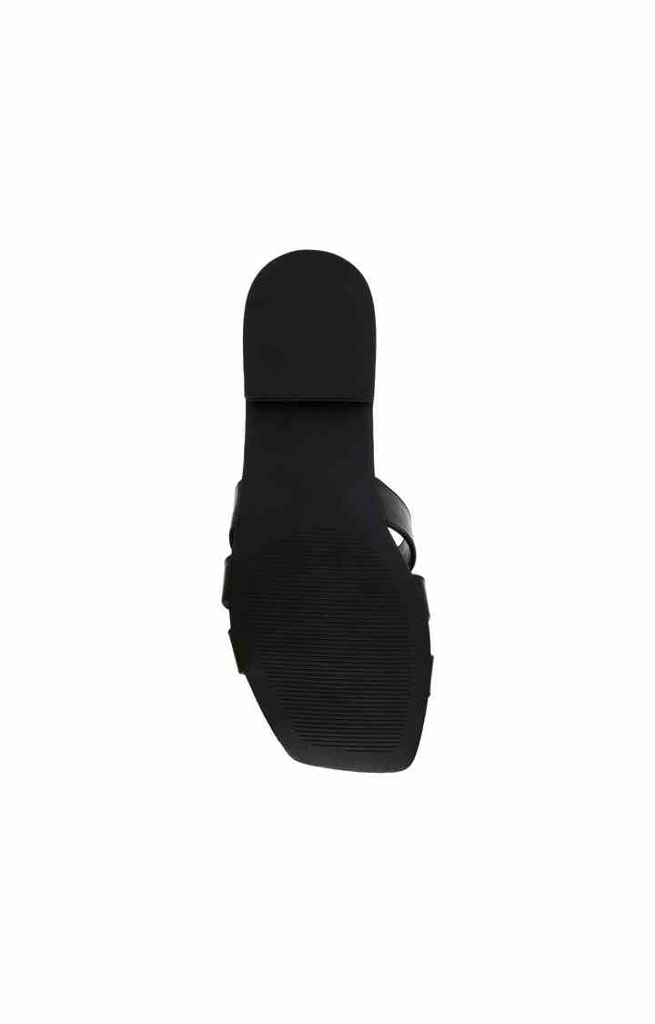 Vcay Black Flats