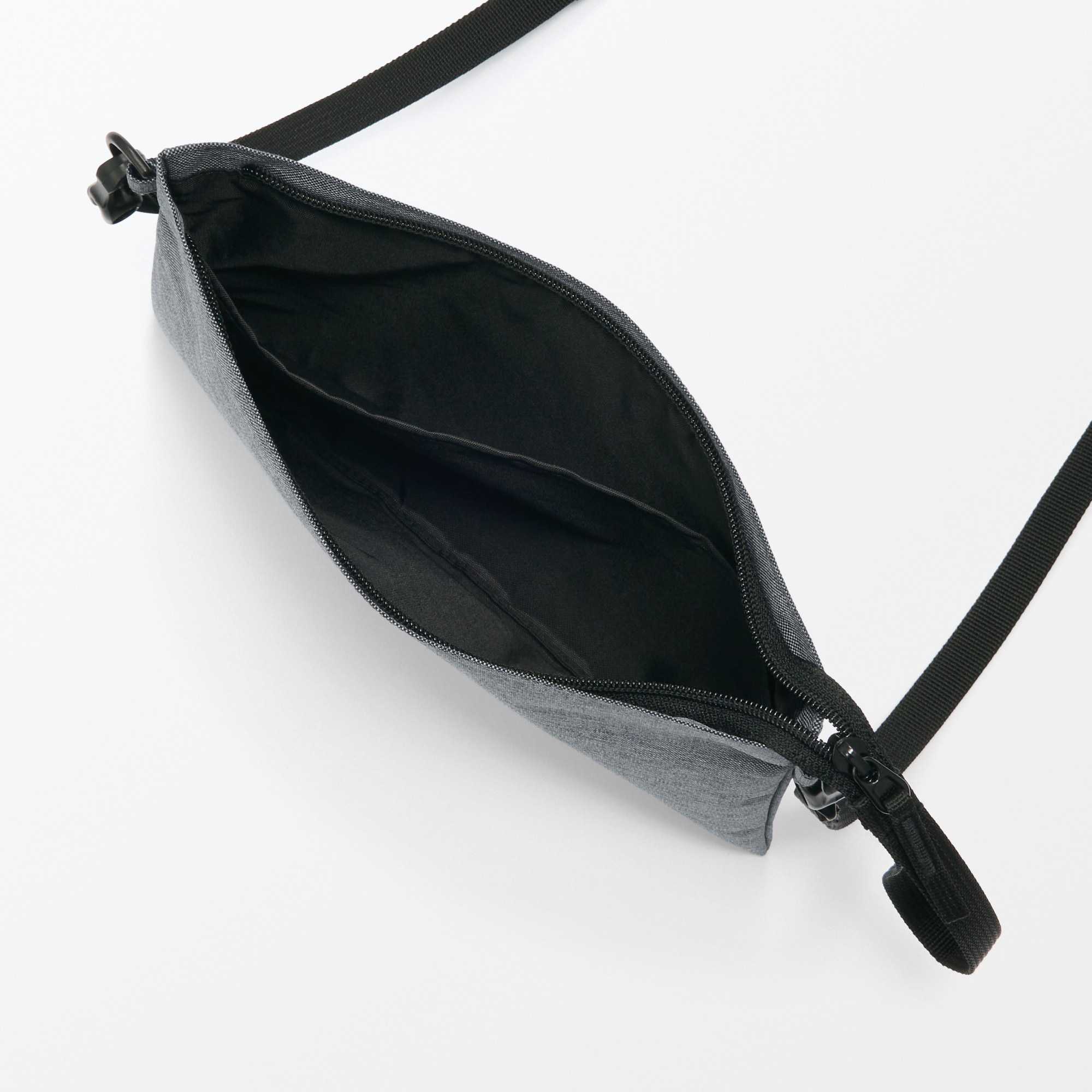 2 Way water repellent Sacoche