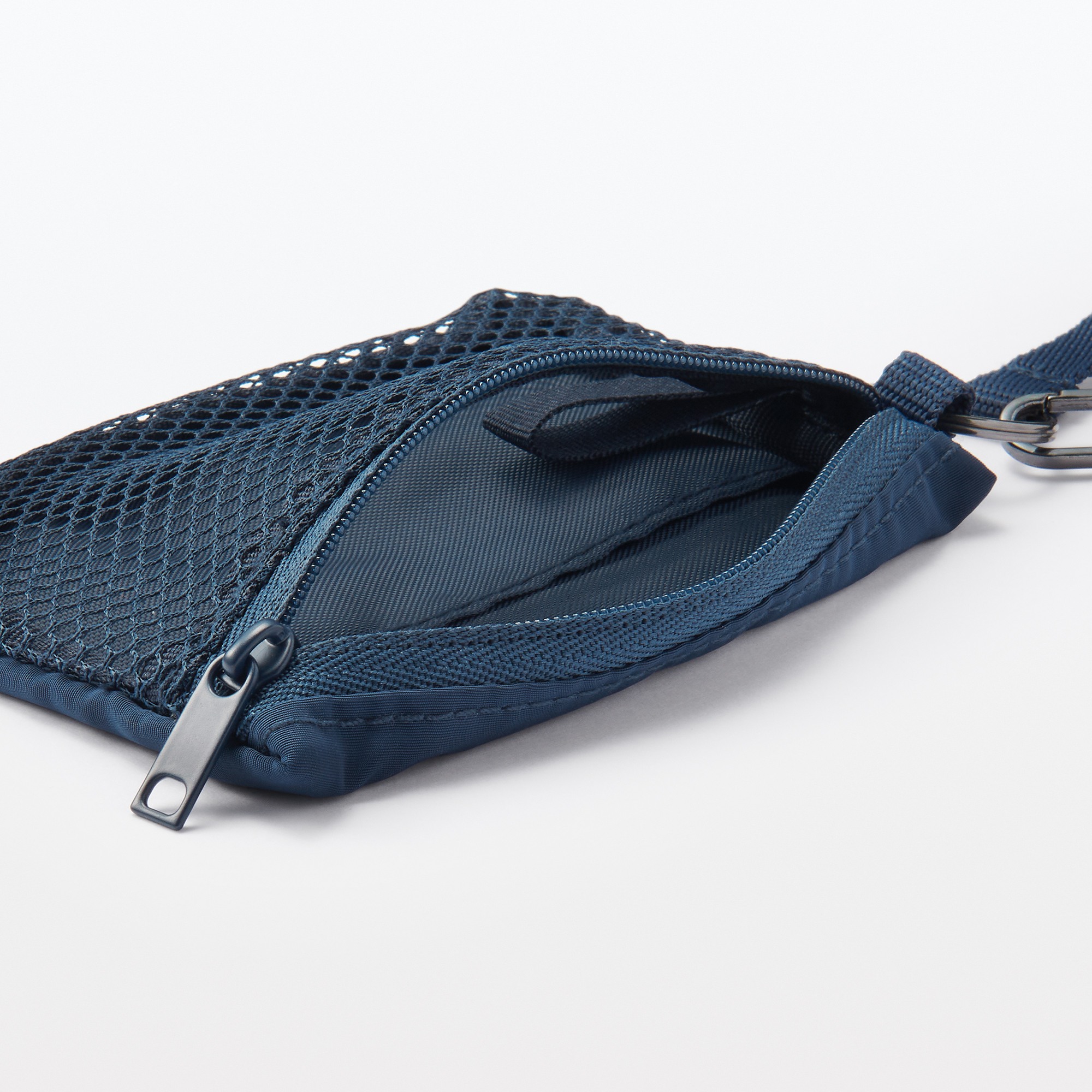 Polyester card holder