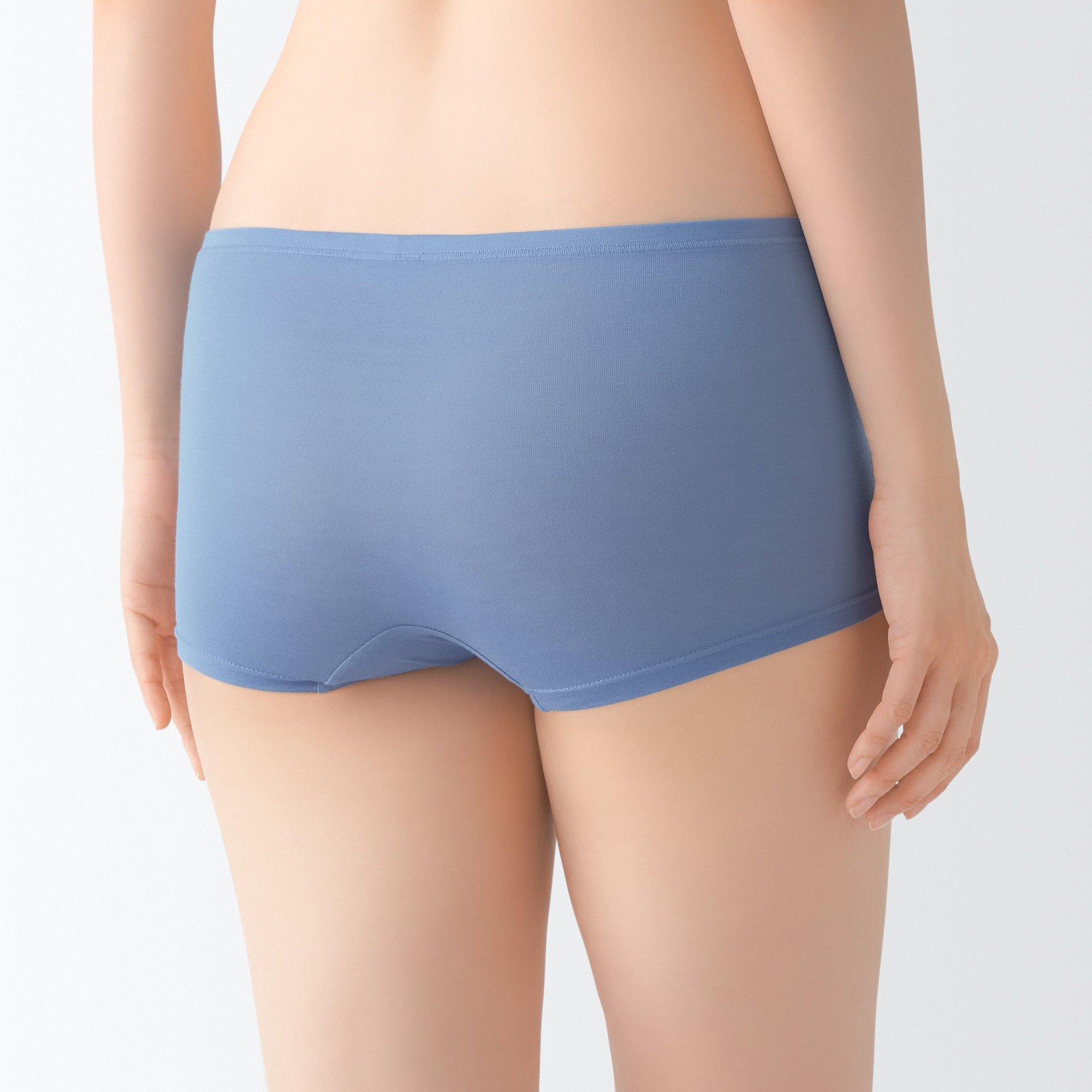 Smooth stretch boy shorts