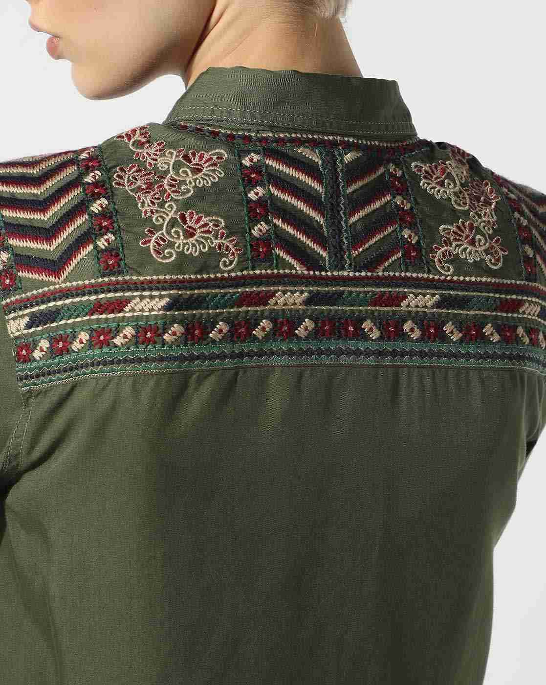 TRIBAL EMB L/S OVERSHIRT